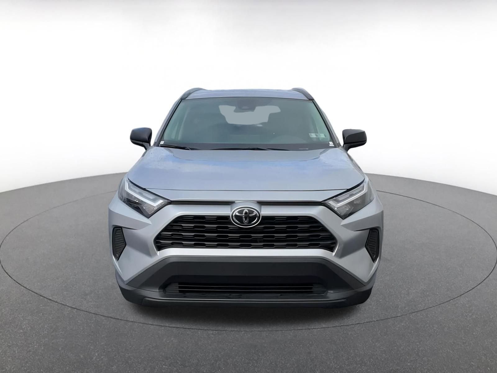 Thumbnail: 2025 Toyota RAV4 - 5