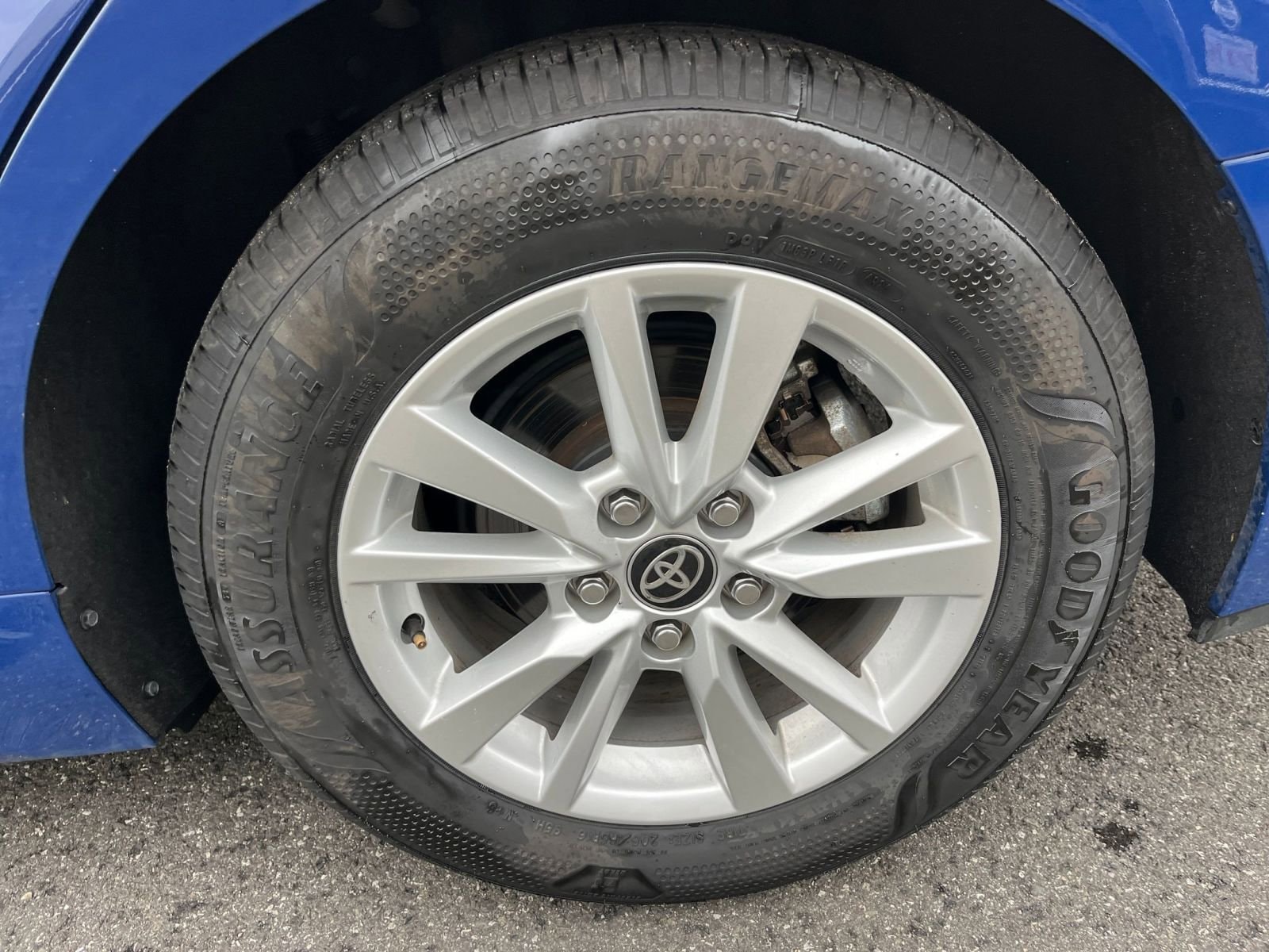 Thumbnail: 2025 Toyota Camry - 29