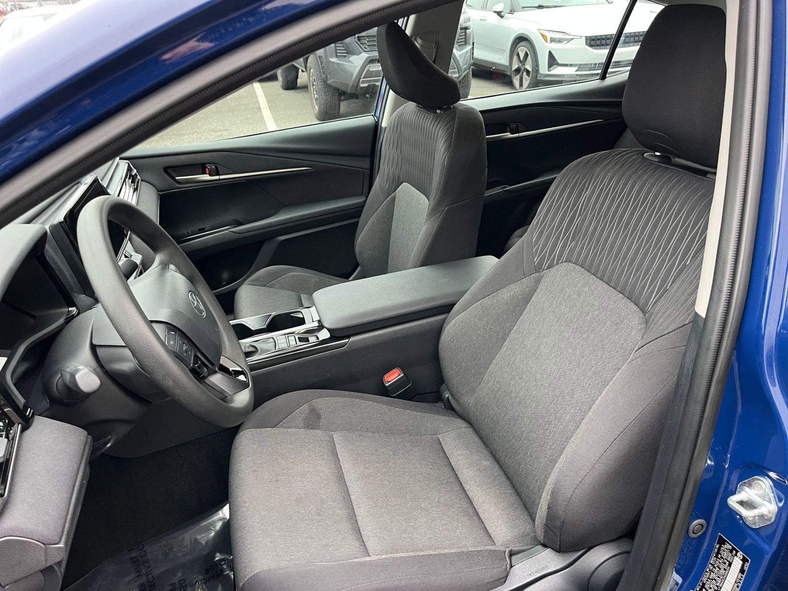 Thumbnail: 2025 Toyota Camry - 35