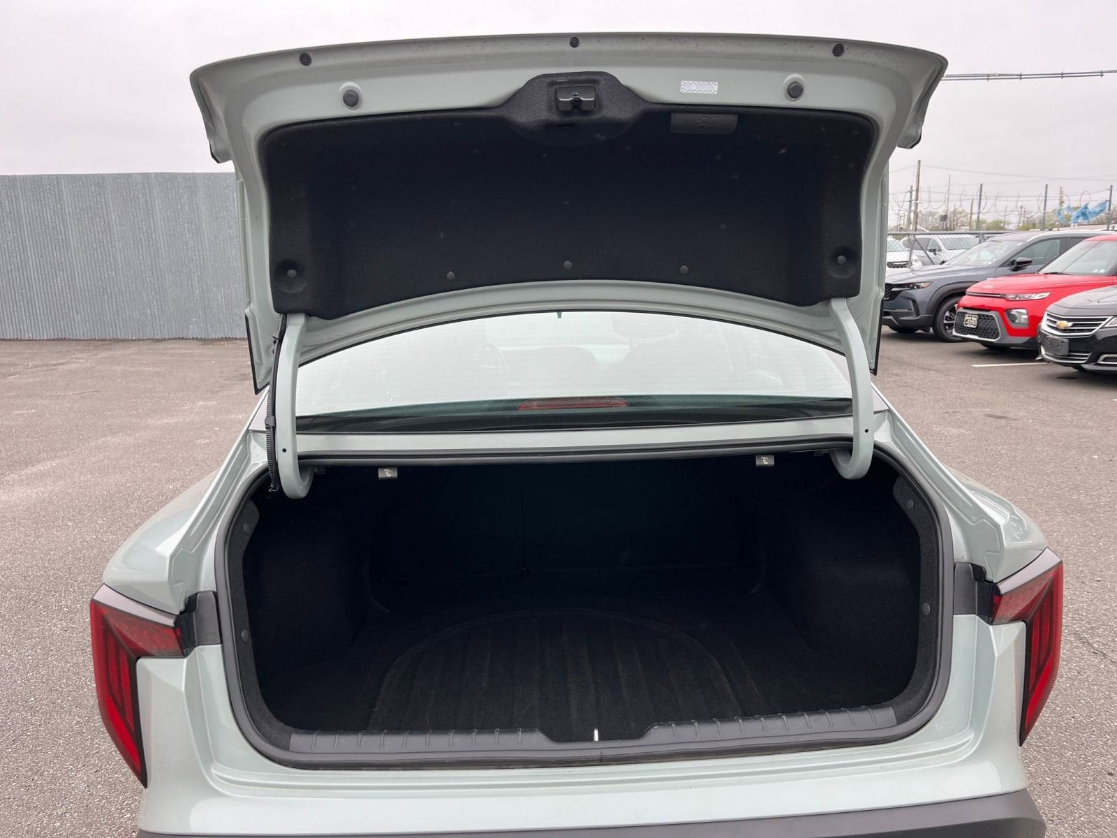 Thumbnail: 2025 Kia K4 - 31