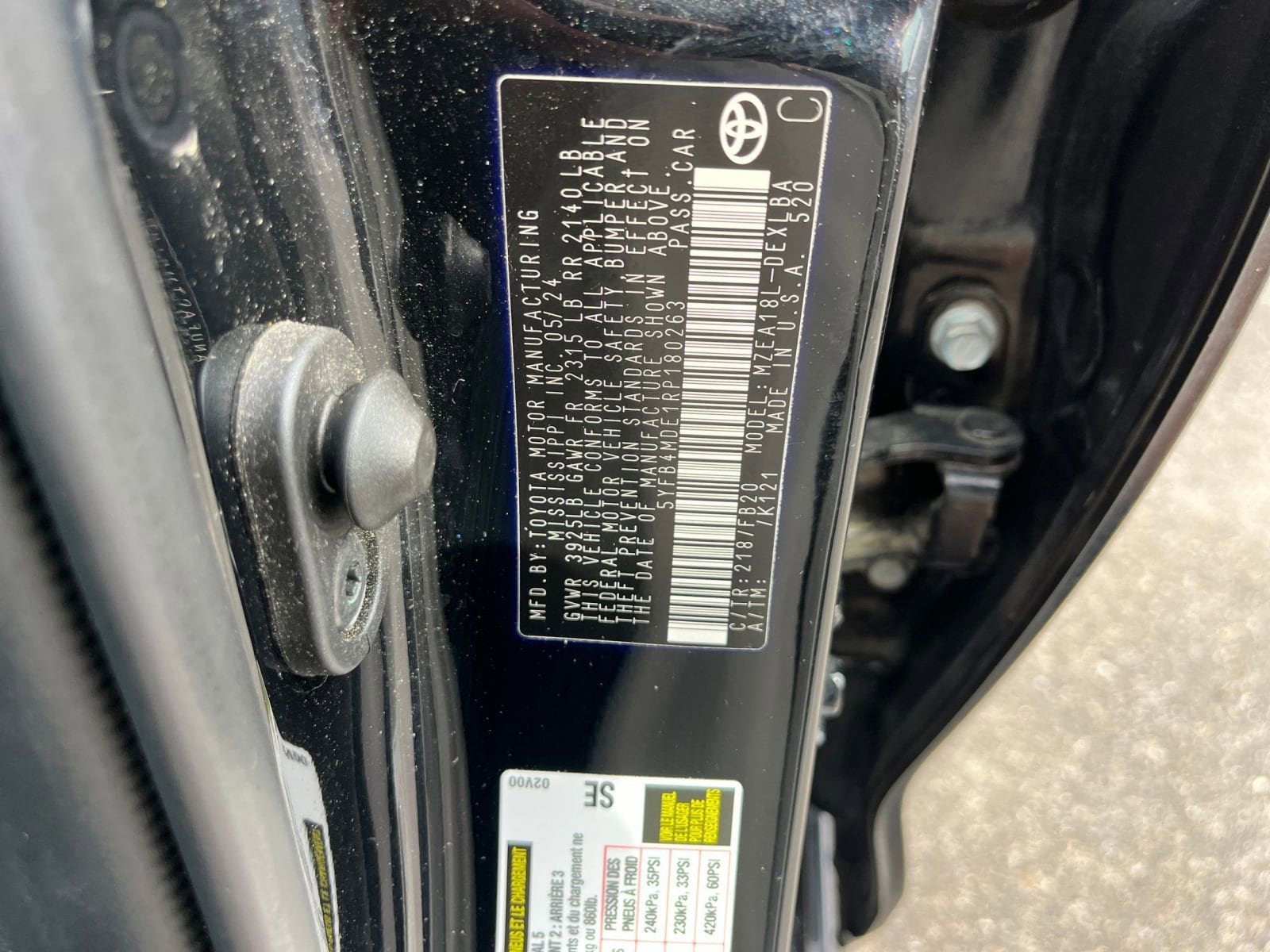 Thumbnail: 2024 Toyota Corolla - 28