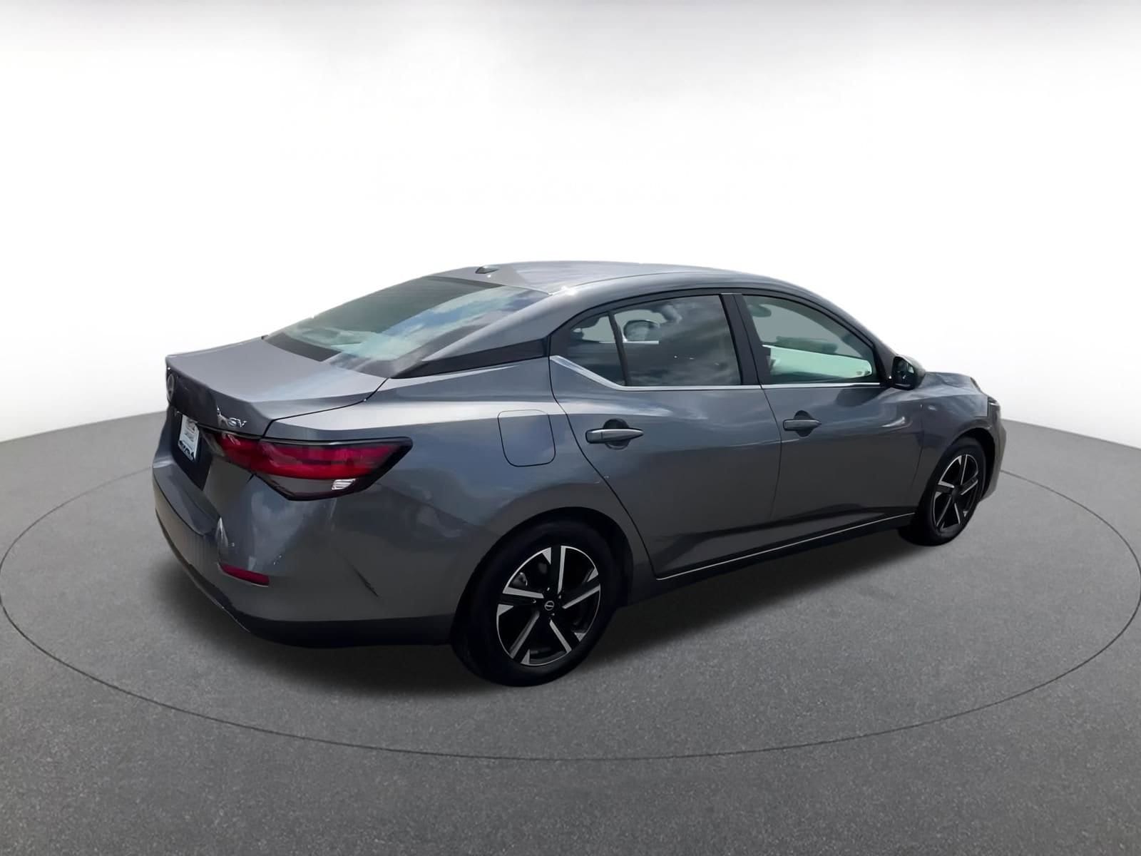 Thumbnail: 2024 Nissan Sentra - 15