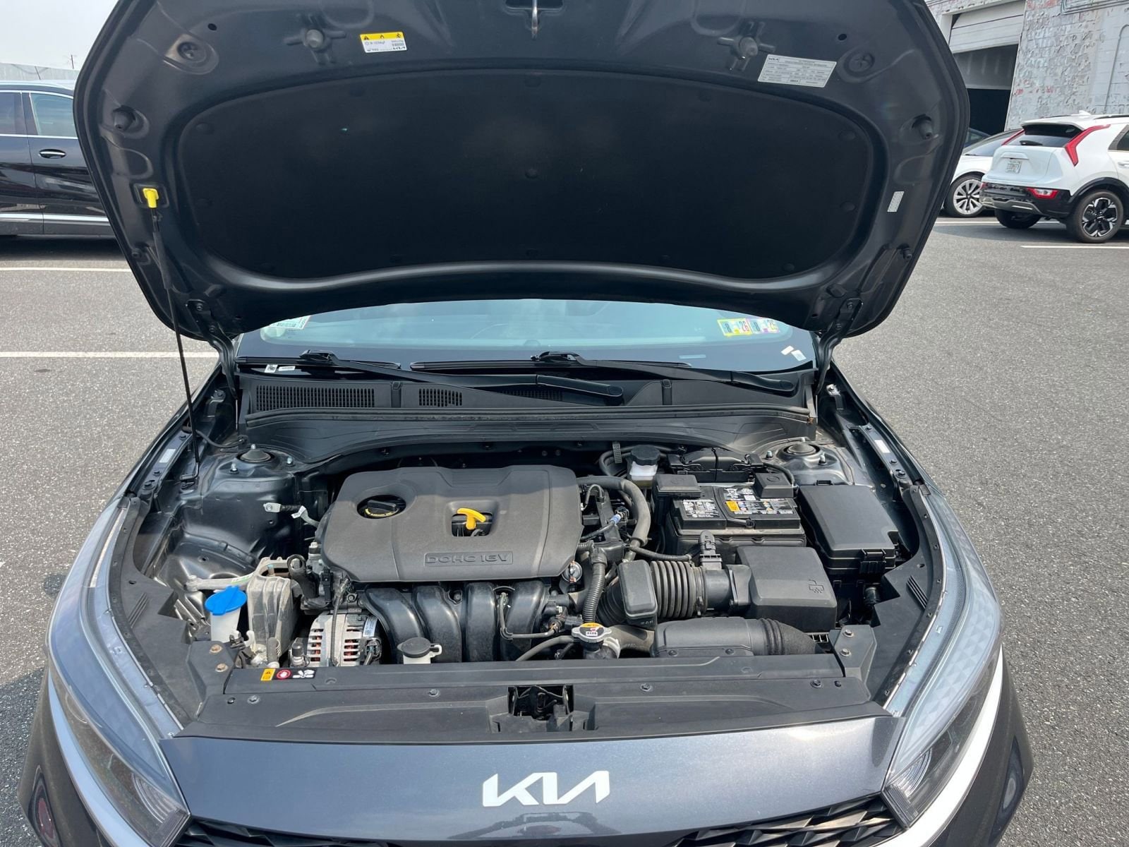 Thumbnail: 2023 Kia Forte - 29