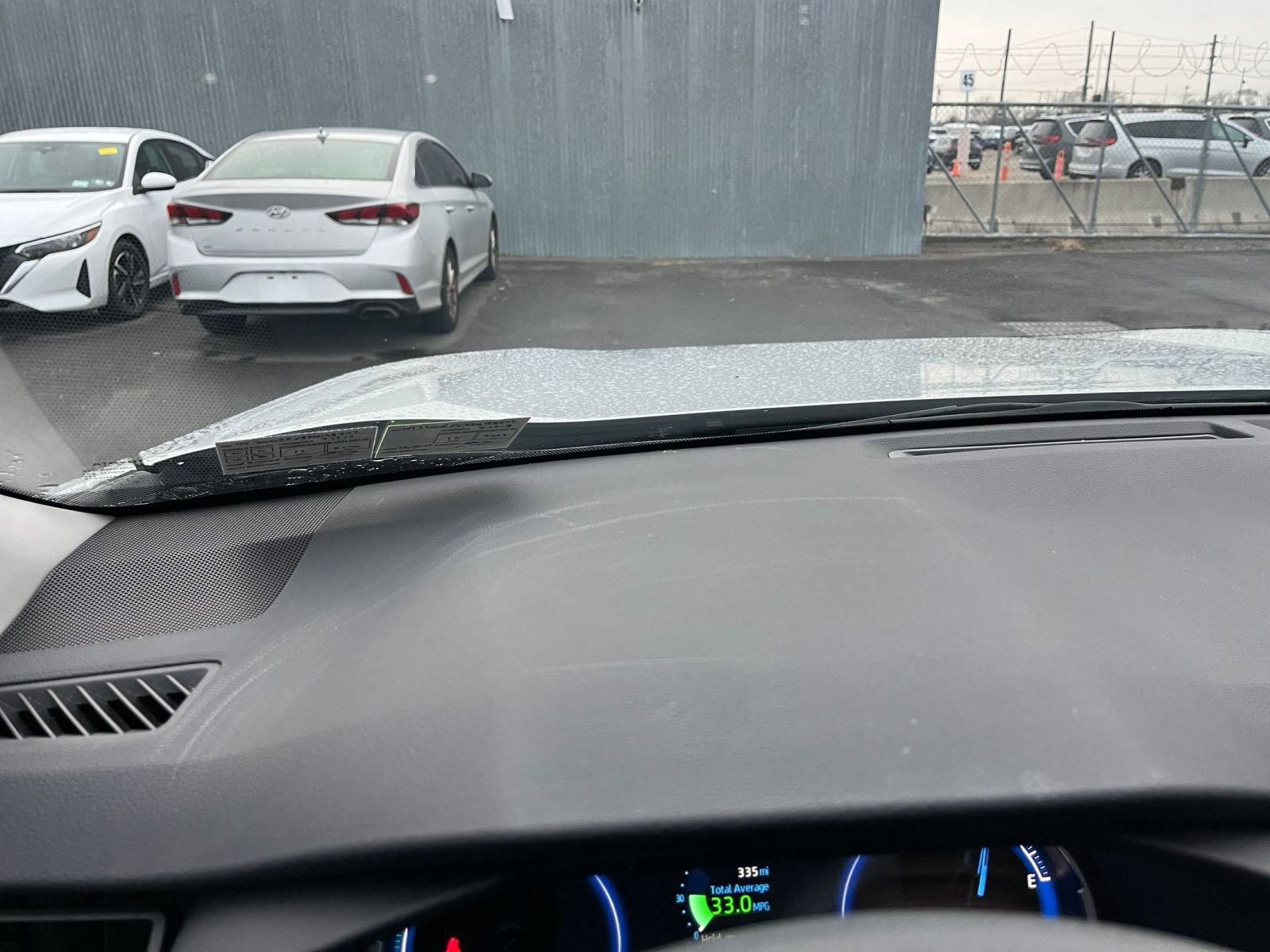 Thumbnail: 2025 Toyota RAV4 - 33