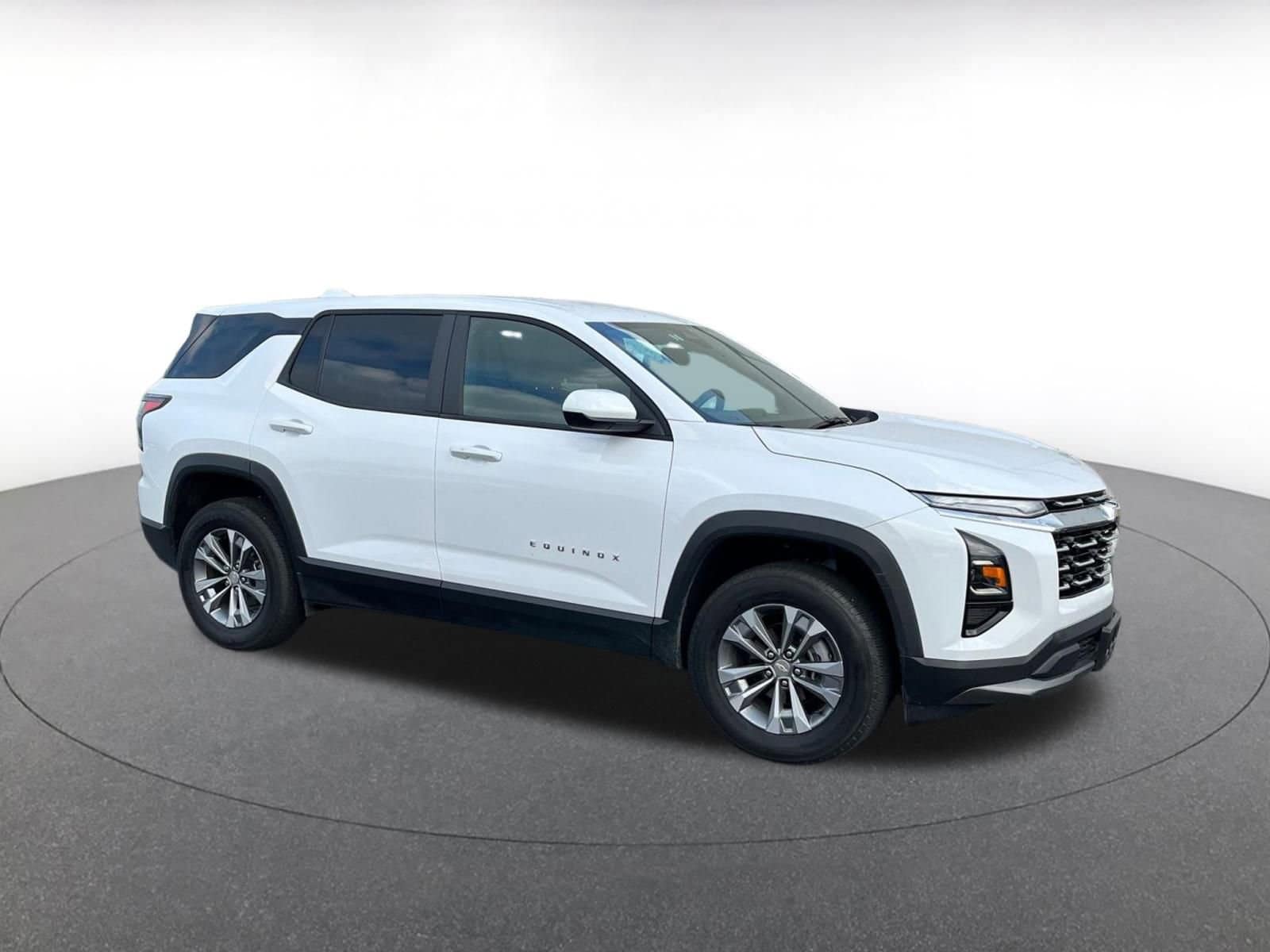 Thumbnail: 2025 Chevrolet Equinox - 1