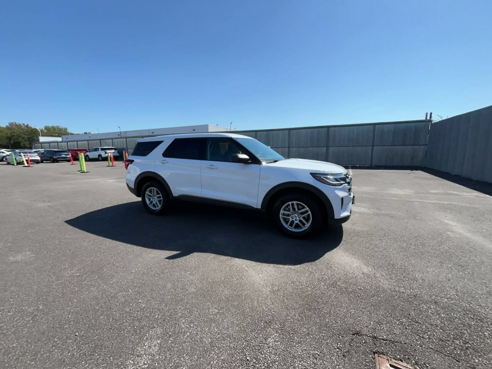 Thumbnail: 2026 Ford Explorer - 2
