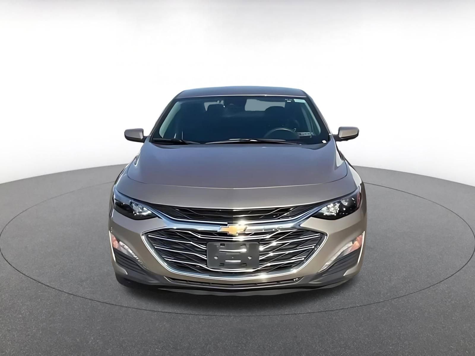Thumbnail: 2024 Chevrolet Malibu - 5