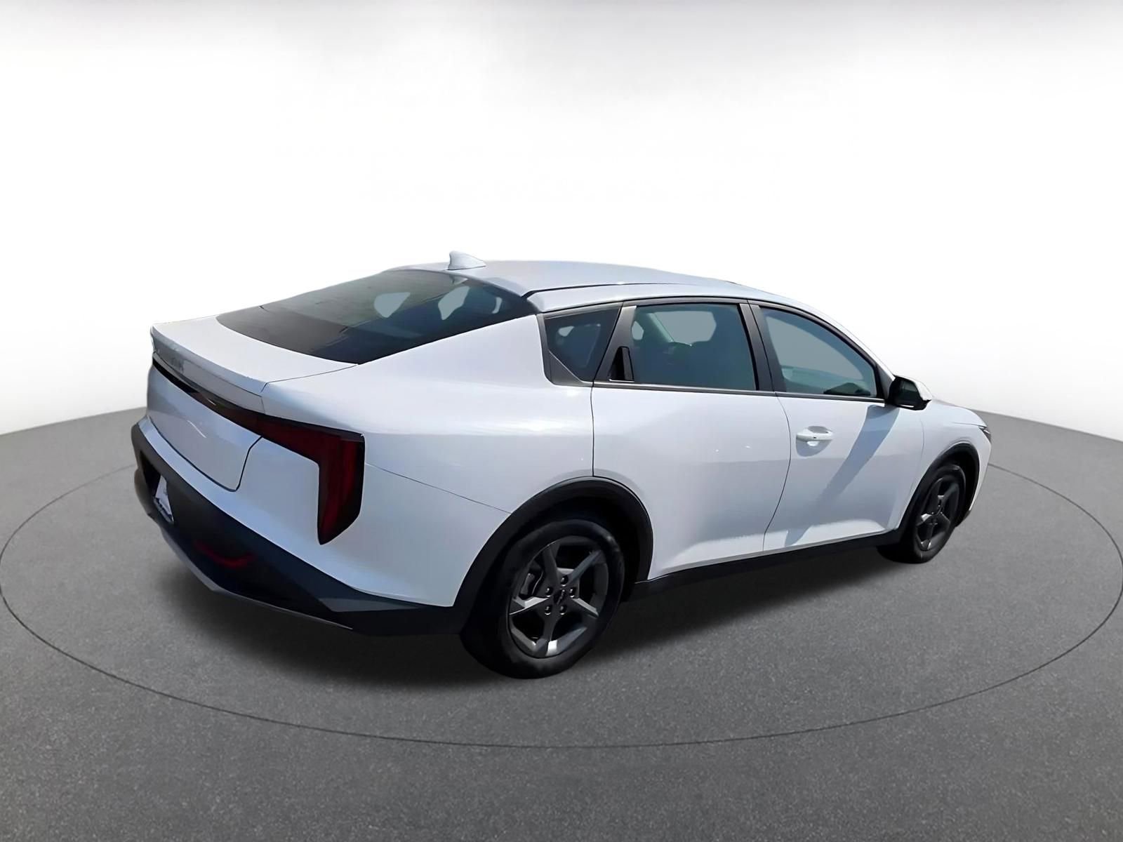 Thumbnail: 2025 Kia K4 - 15