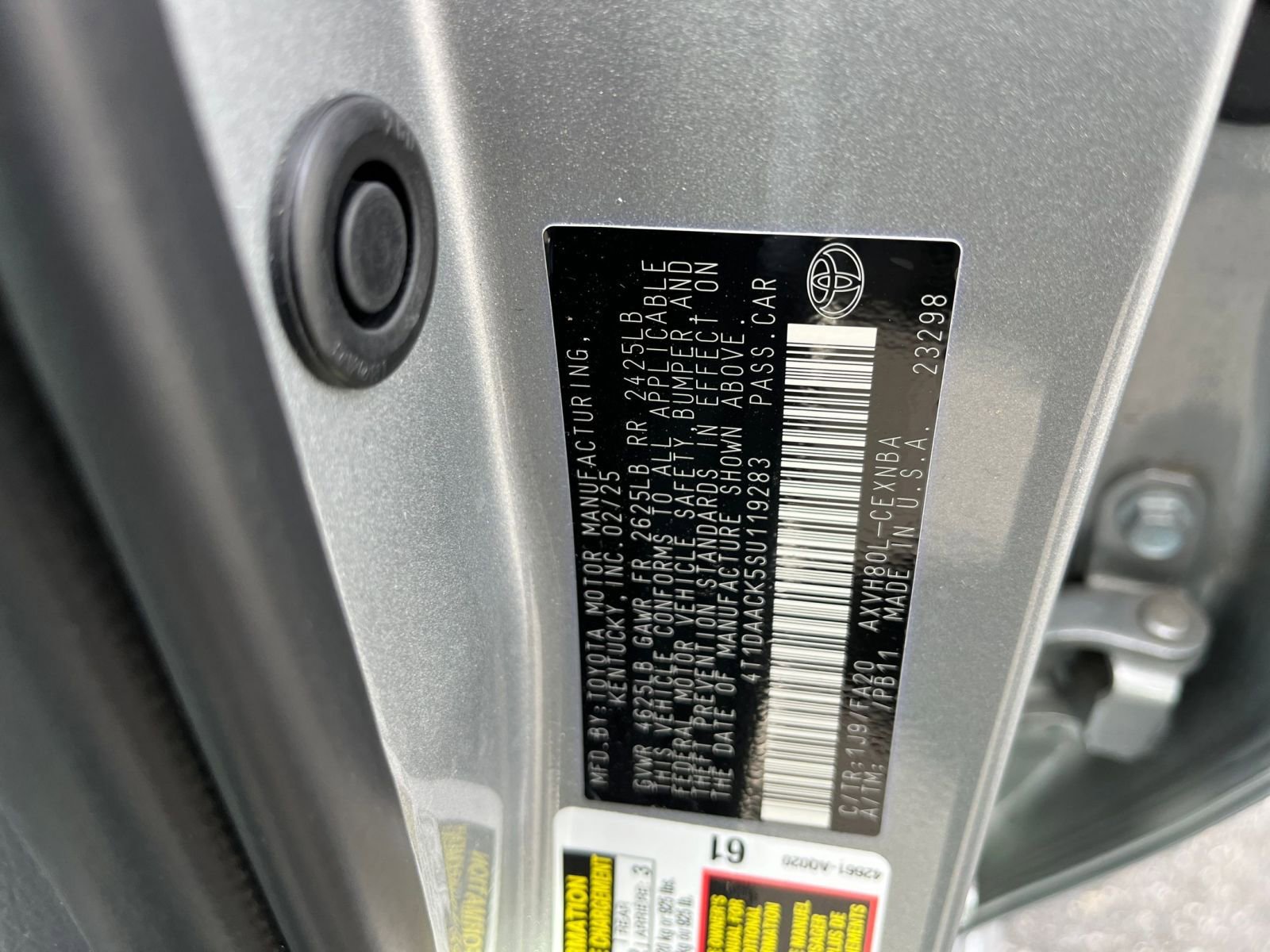 Thumbnail: 2025 Toyota Camry - 28