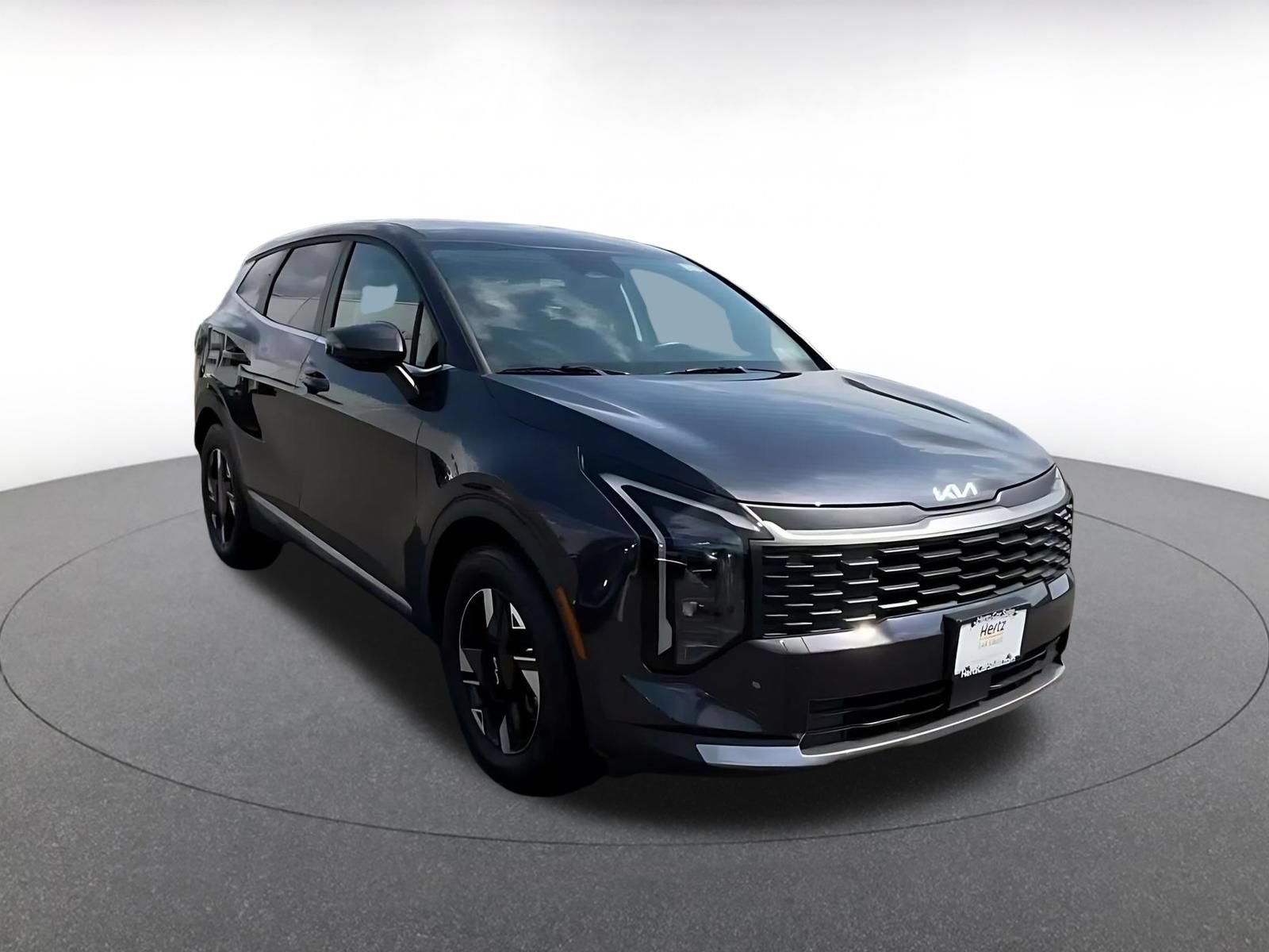 Thumbnail: 2026 Kia Sportage - 3