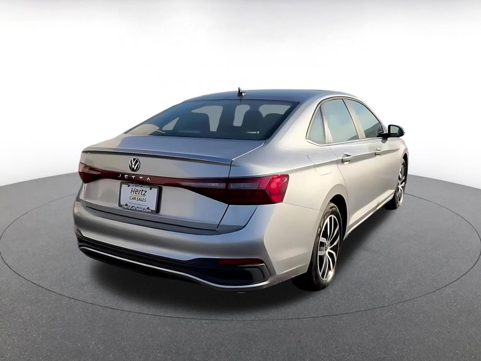 Thumbnail: 2025 Volkswagen Jetta - 15