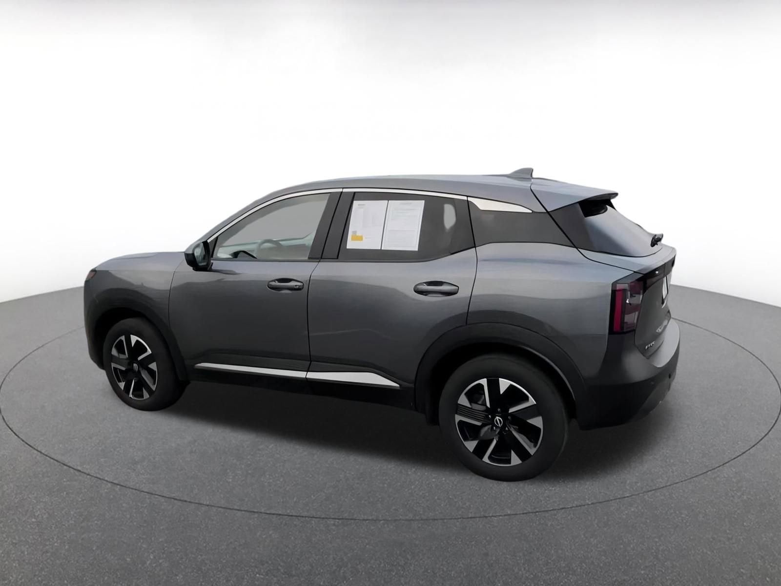 Thumbnail: 2025 Nissan Kicks - 10