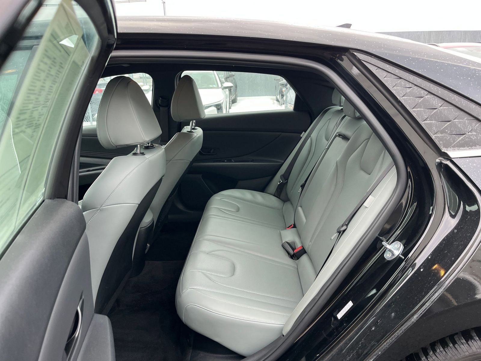 Thumbnail: 2025 Hyundai Elantra - 27