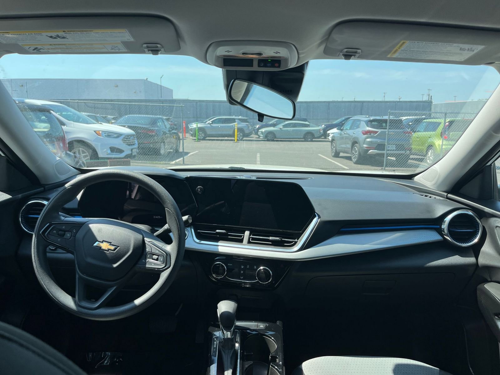 Thumbnail: 2025 Chevrolet Trax - 33