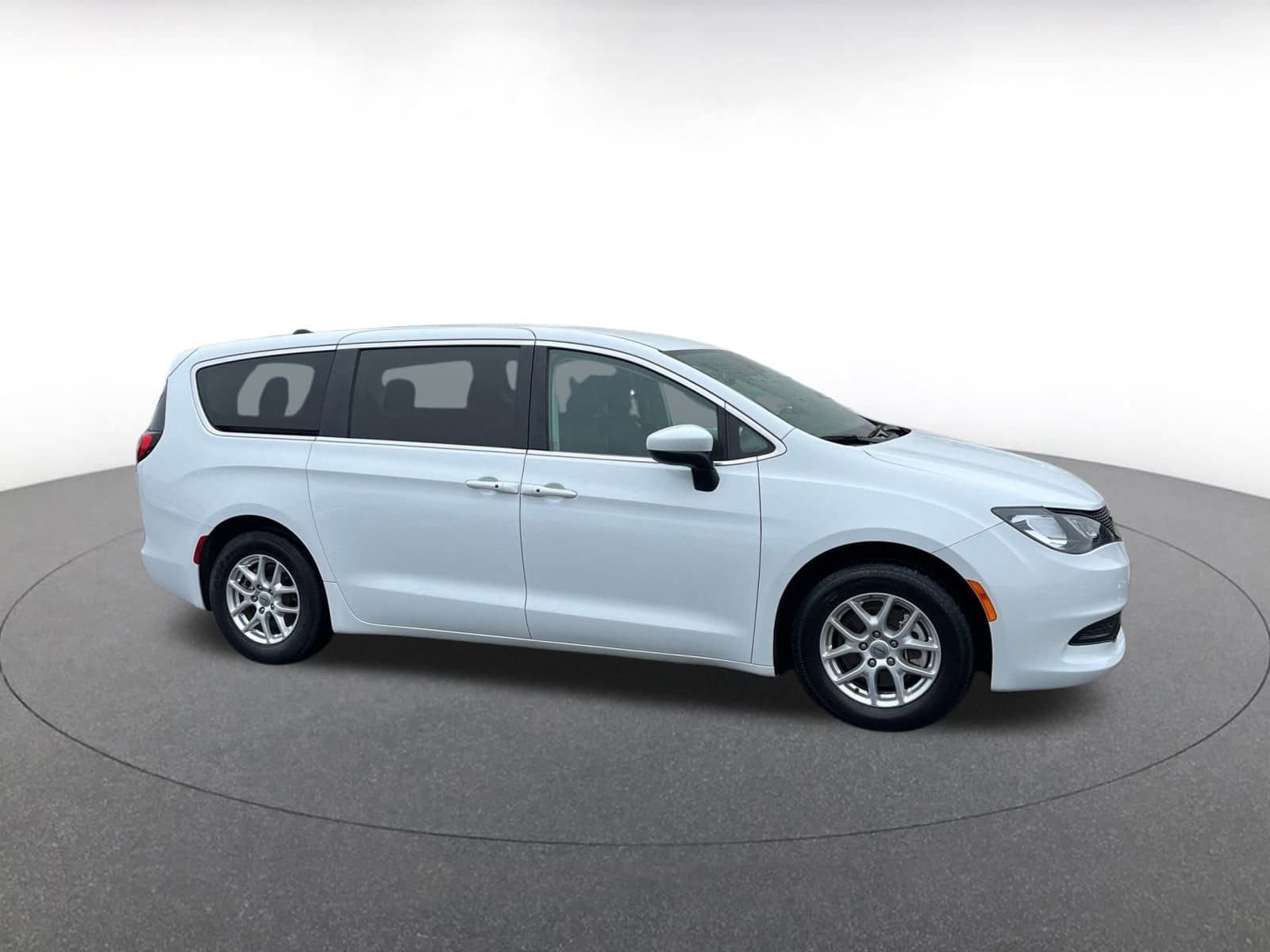 Thumbnail: 2023 Chrysler Voyager - 1