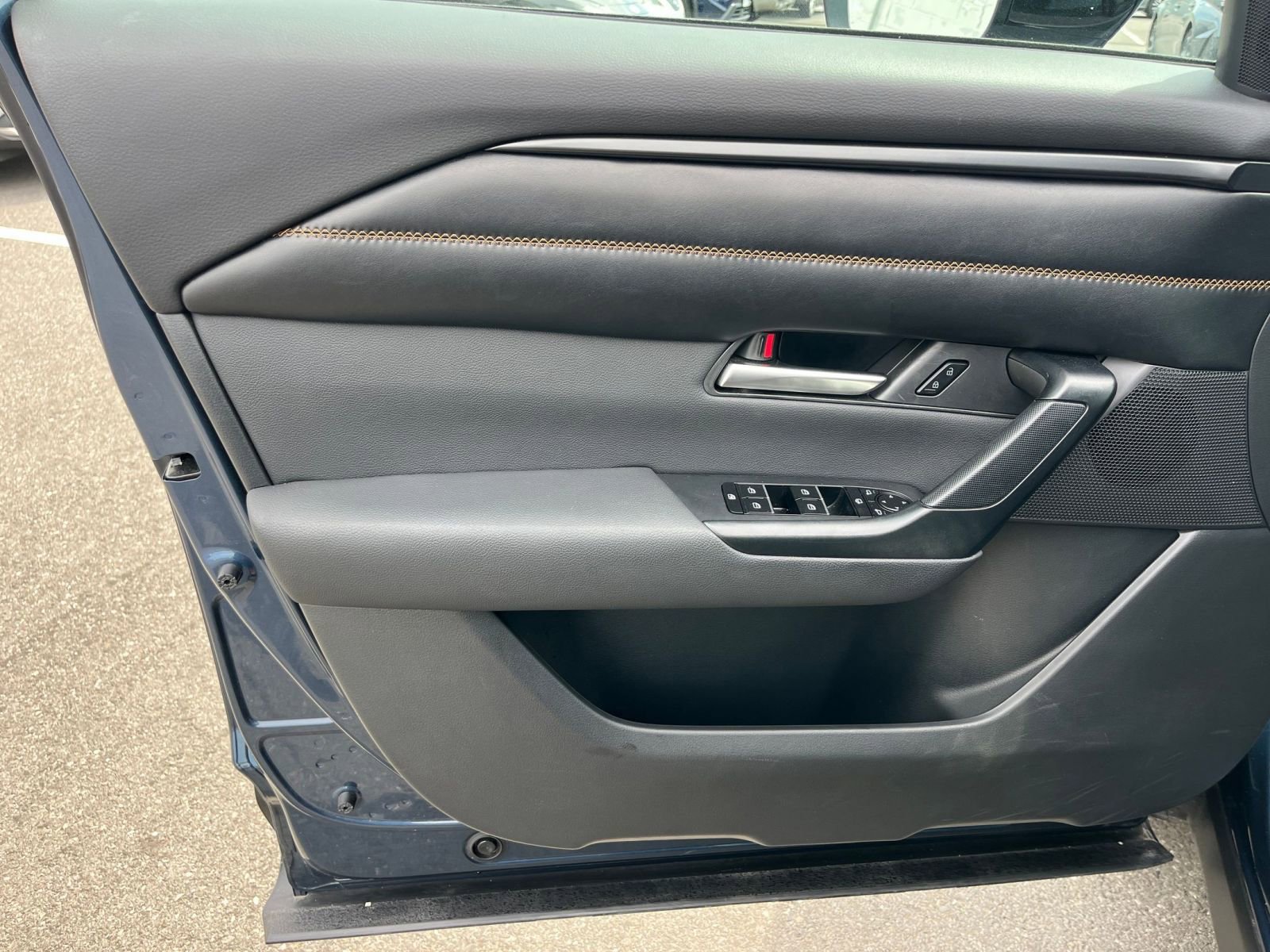 Thumbnail: 2025 Mazda CX-50 - 18