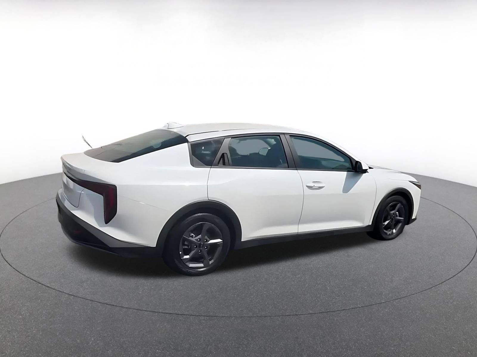 Thumbnail: 2025 Kia K4 - 15