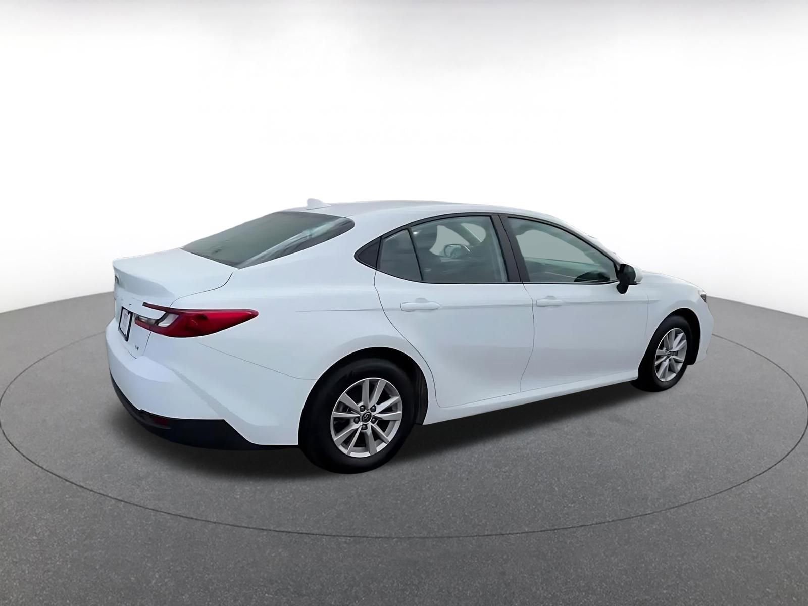 Thumbnail: 2025 Toyota Camry - 15