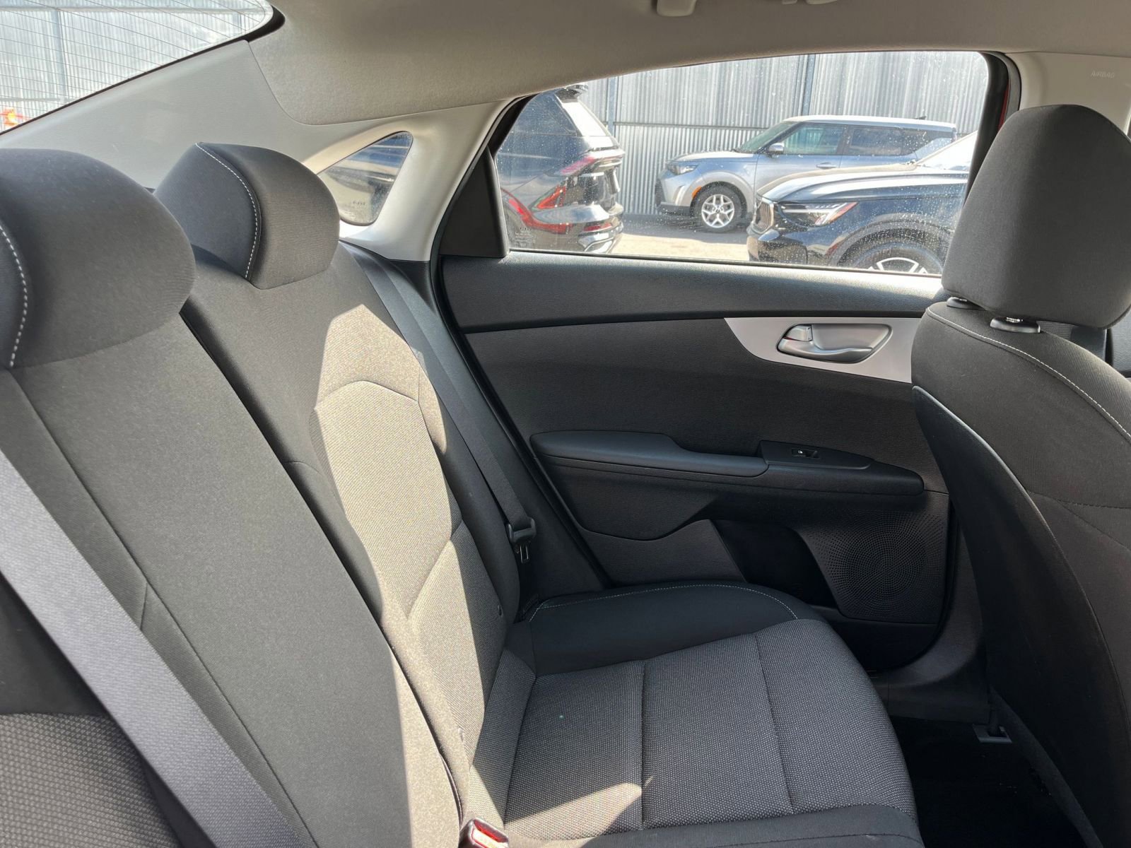 Thumbnail: 2023 Kia Forte - 35