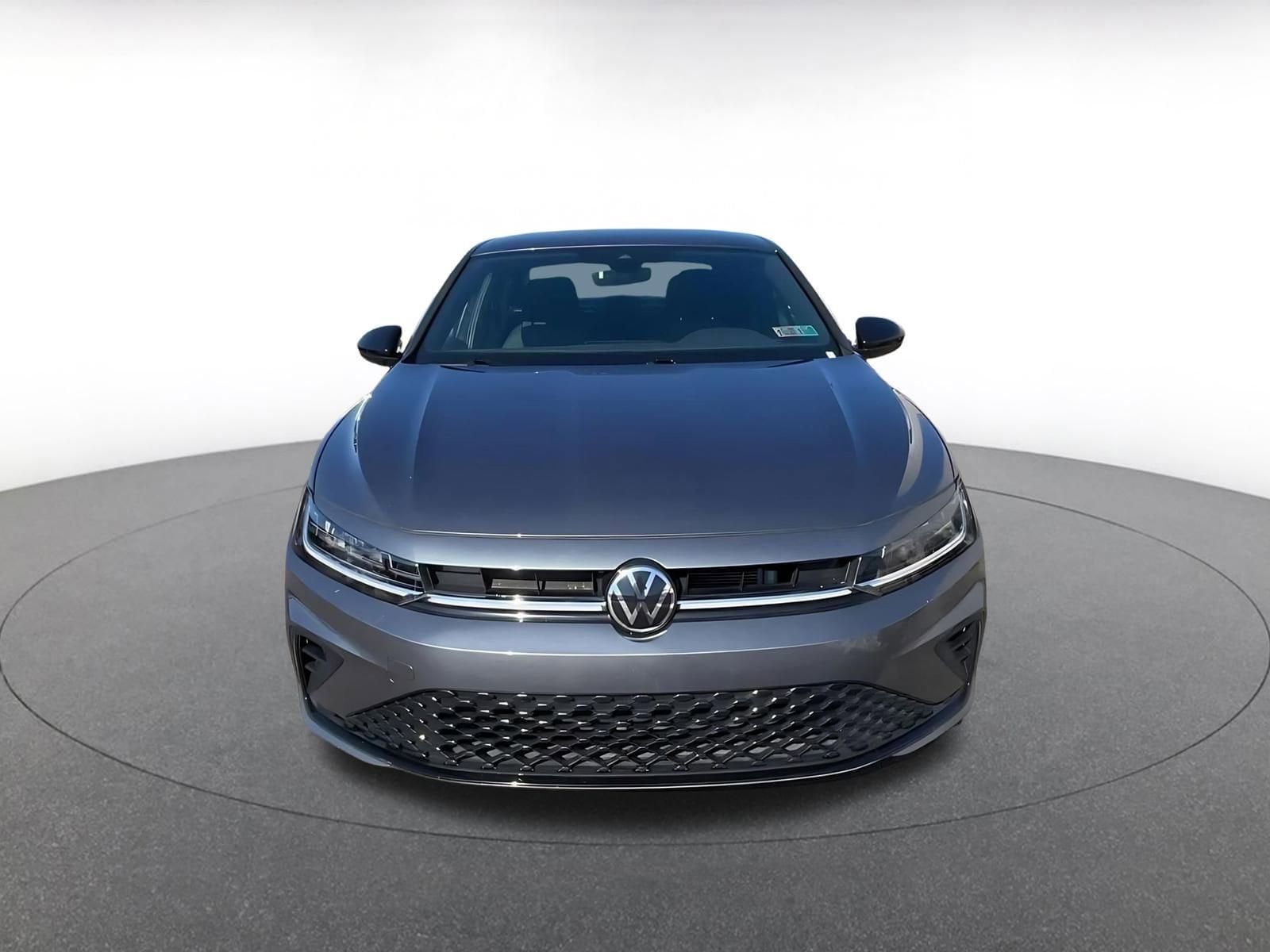 Thumbnail: 2025 Volkswagen Jetta - 3