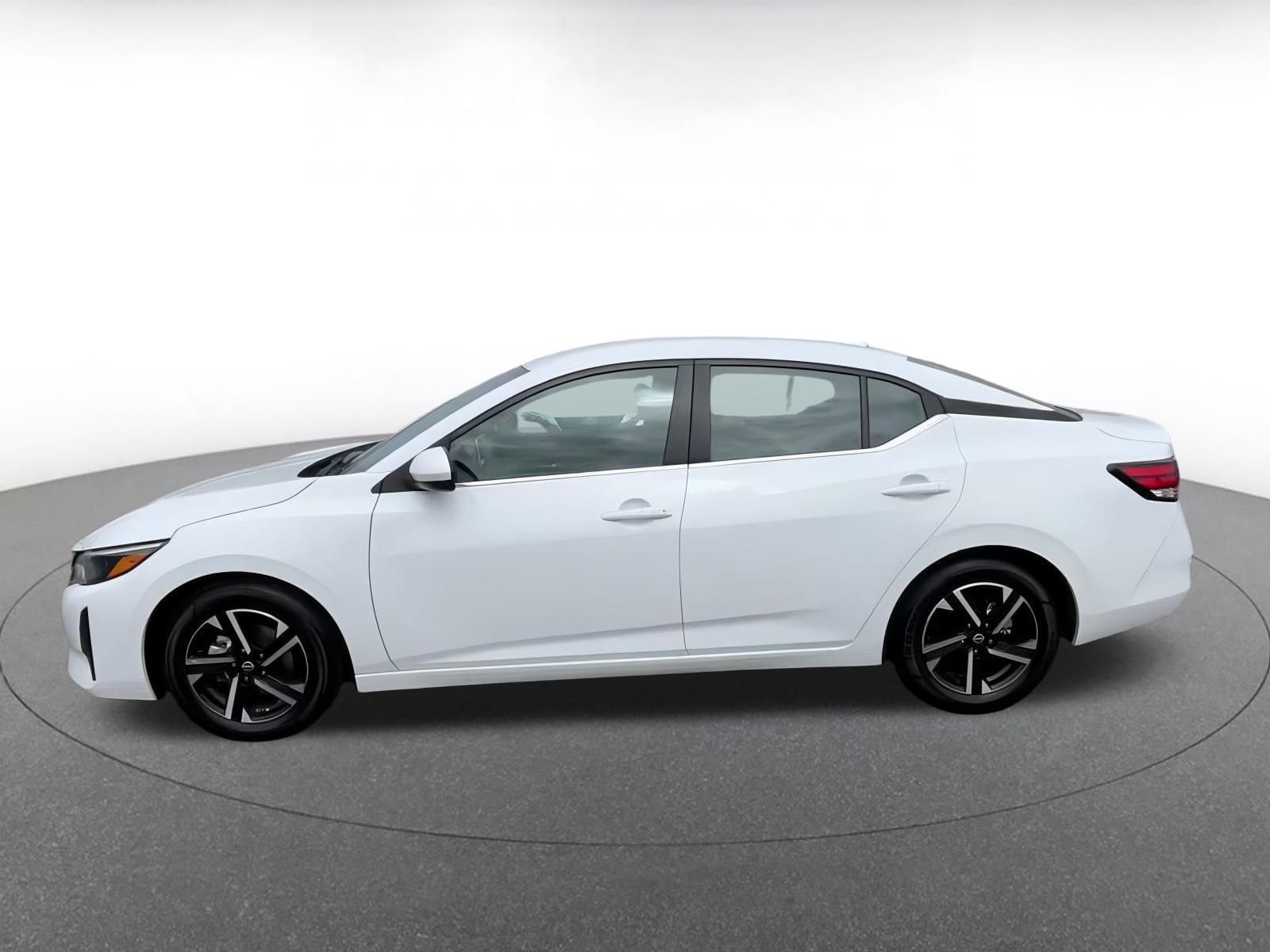 Thumbnail: 2024 Nissan Sentra - 8