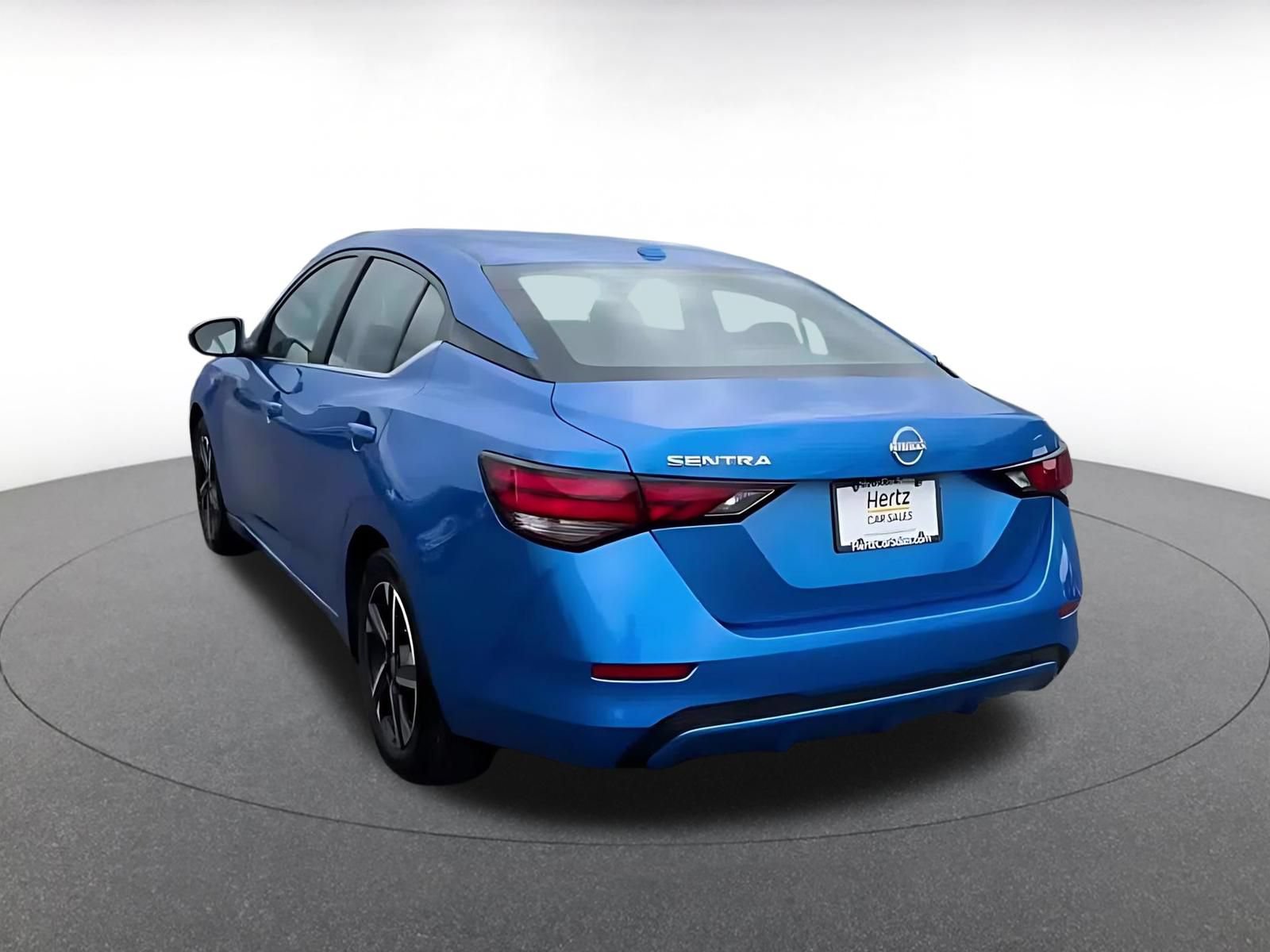 Thumbnail: 2025 Nissan Sentra - 10
