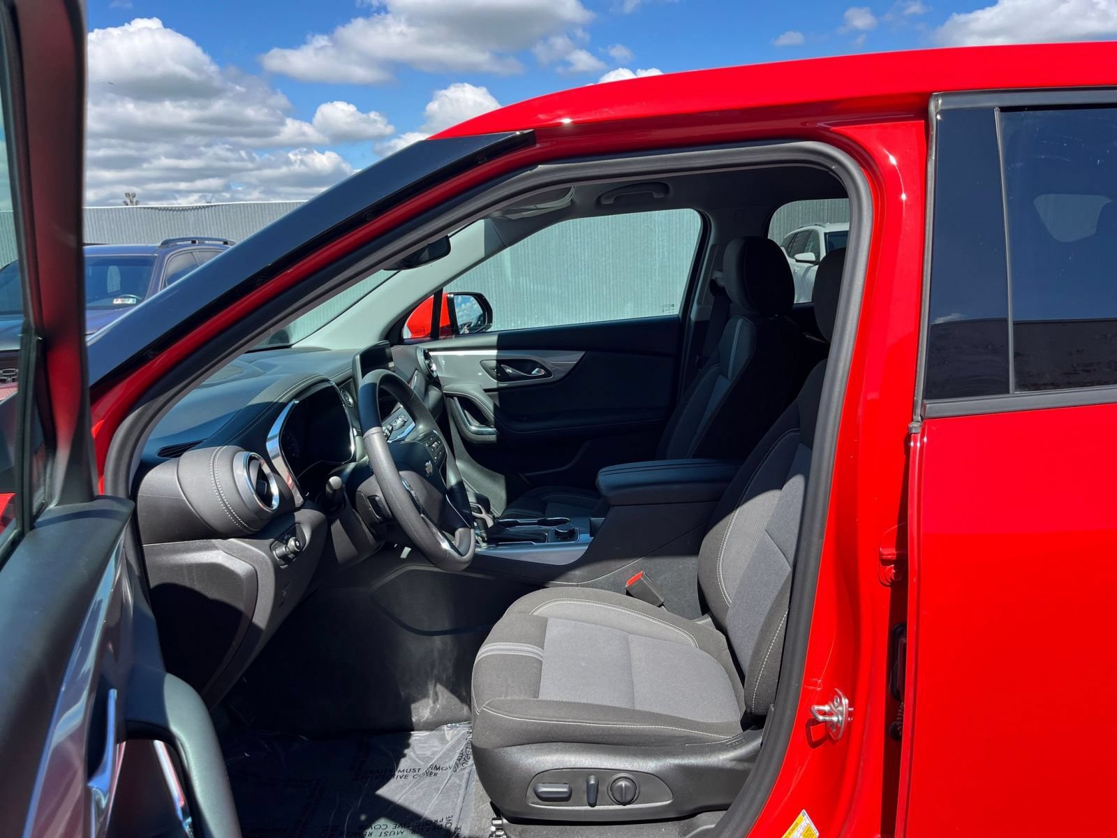 Thumbnail: 2026 Chevrolet Blazer - 28