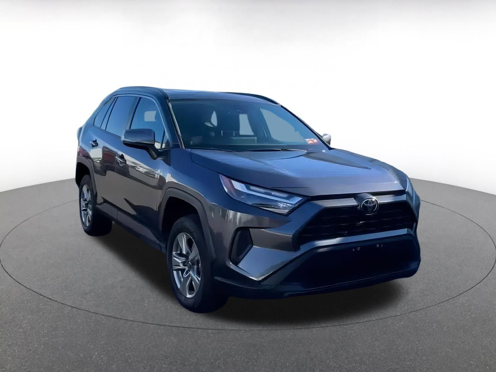 Thumbnail: 2025 Toyota RAV4 - 3