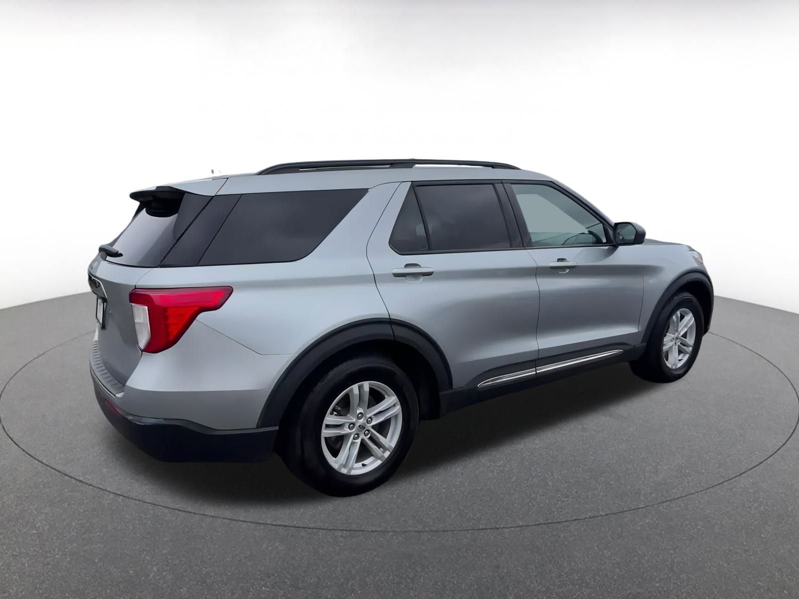 Thumbnail: 2024 Ford Explorer - 15