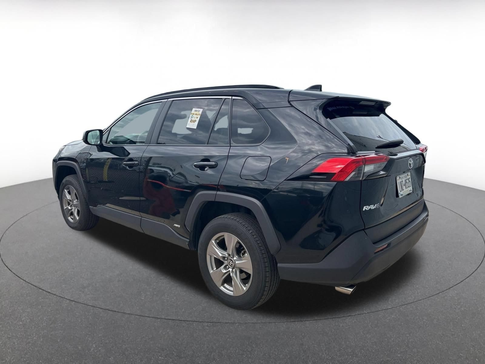 Thumbnail: 2025 Toyota RAV4 - 7