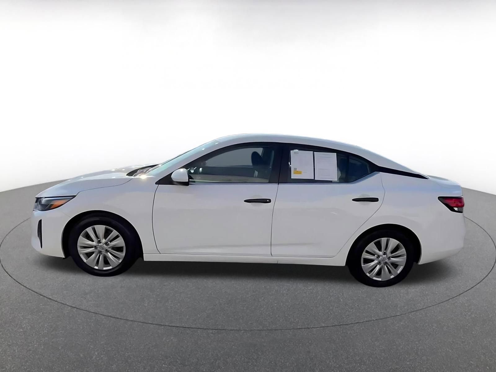 Thumbnail: 2025 Nissan Sentra - 10