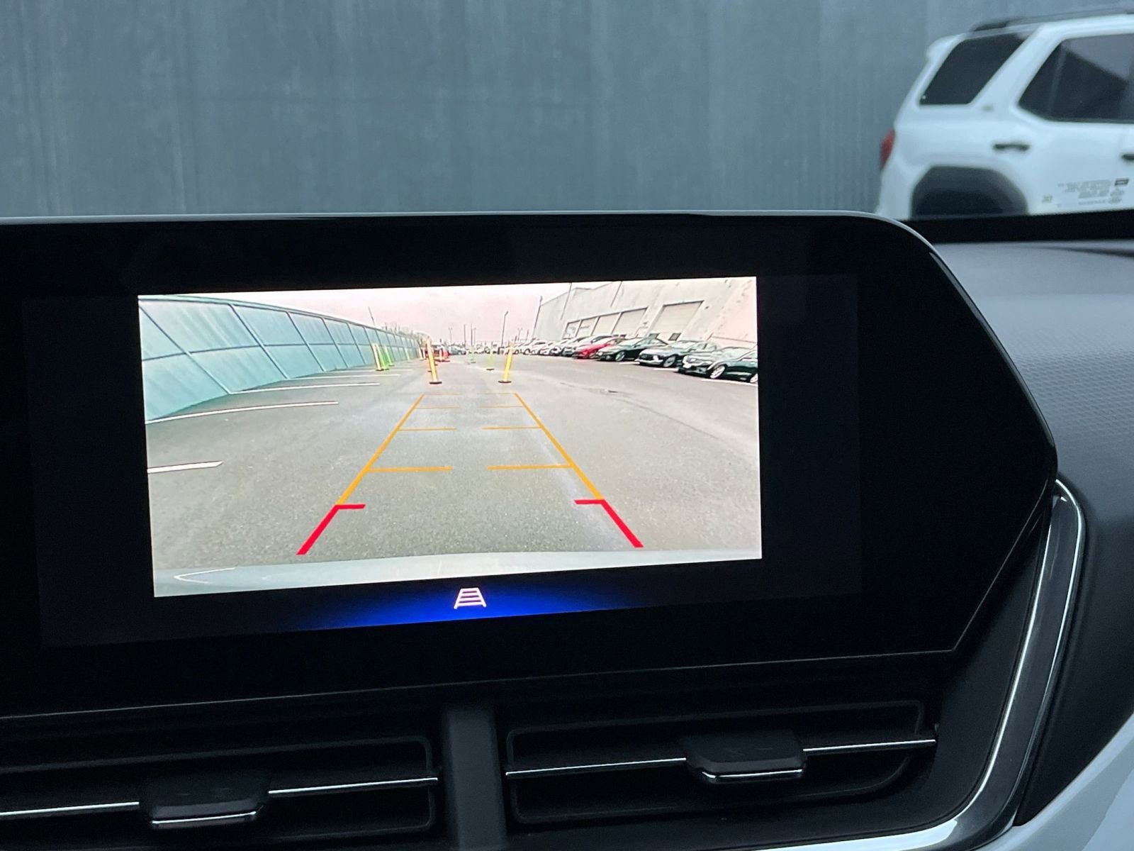 Thumbnail: 2025 Chevrolet Trax - 17