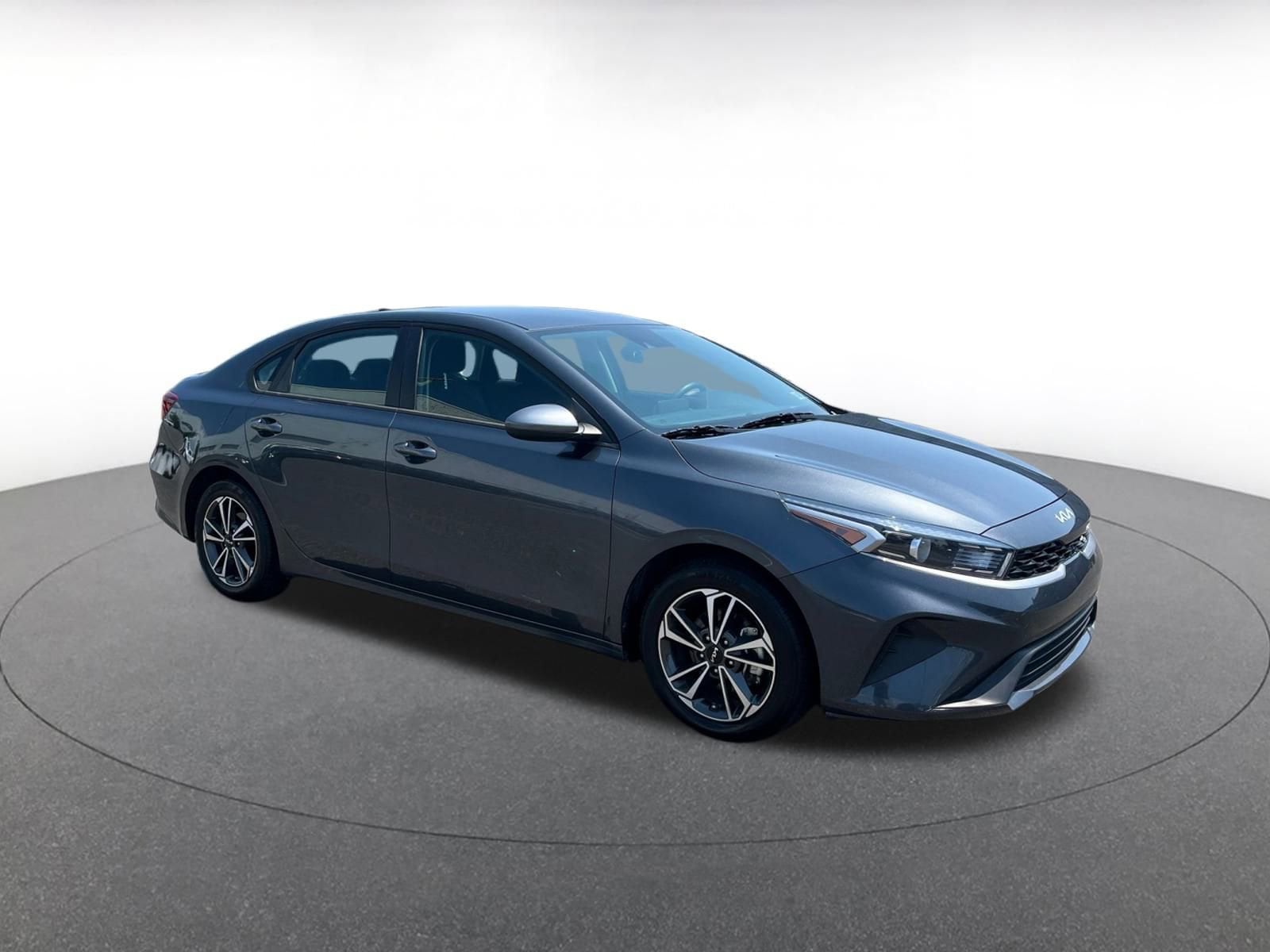 Thumbnail: 2023 Kia Forte - 1