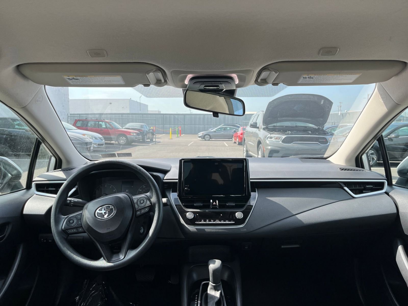 Thumbnail: 2025 Toyota Corolla - 32