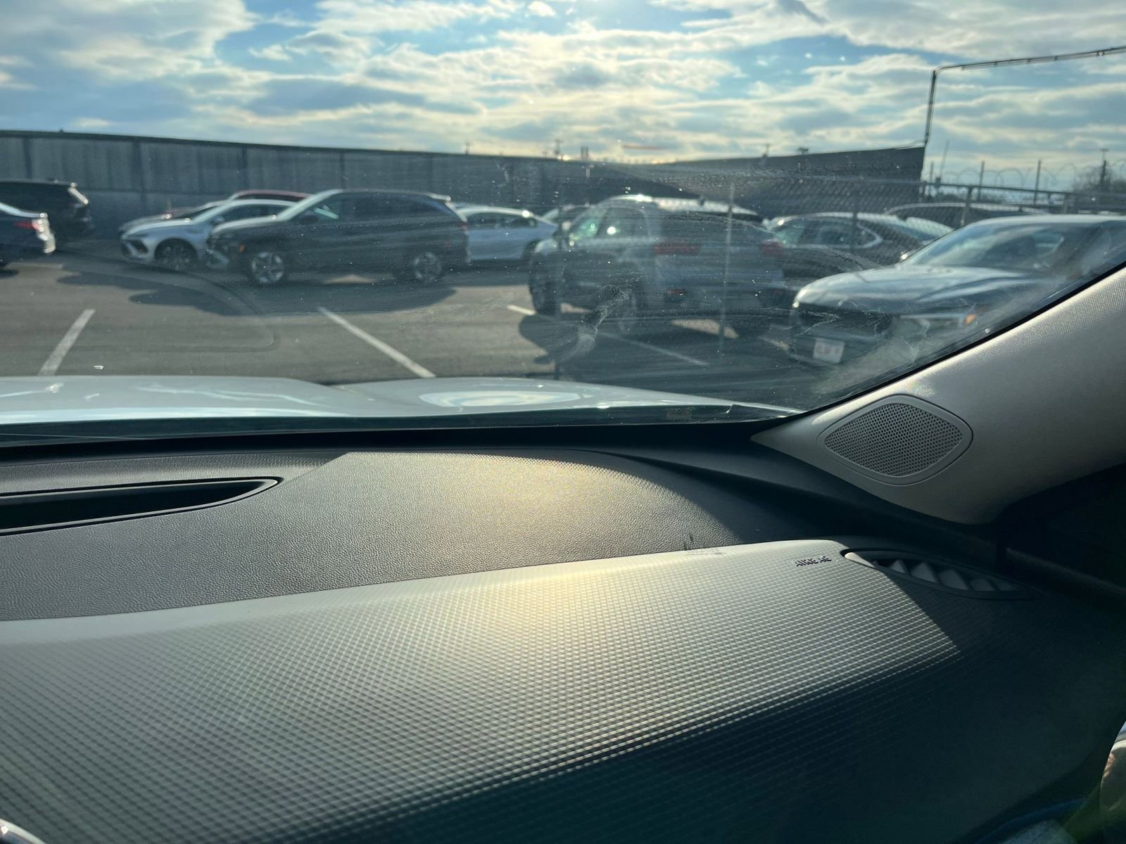 Thumbnail: 2025 Chevrolet Trax - 34