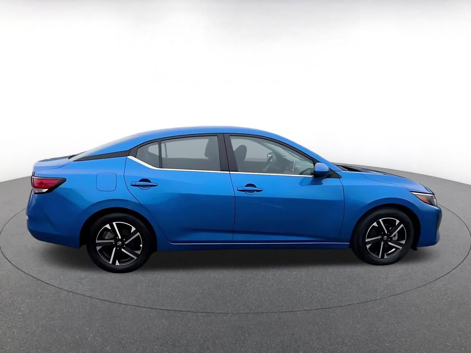 Thumbnail: 2025 Nissan Sentra - 16