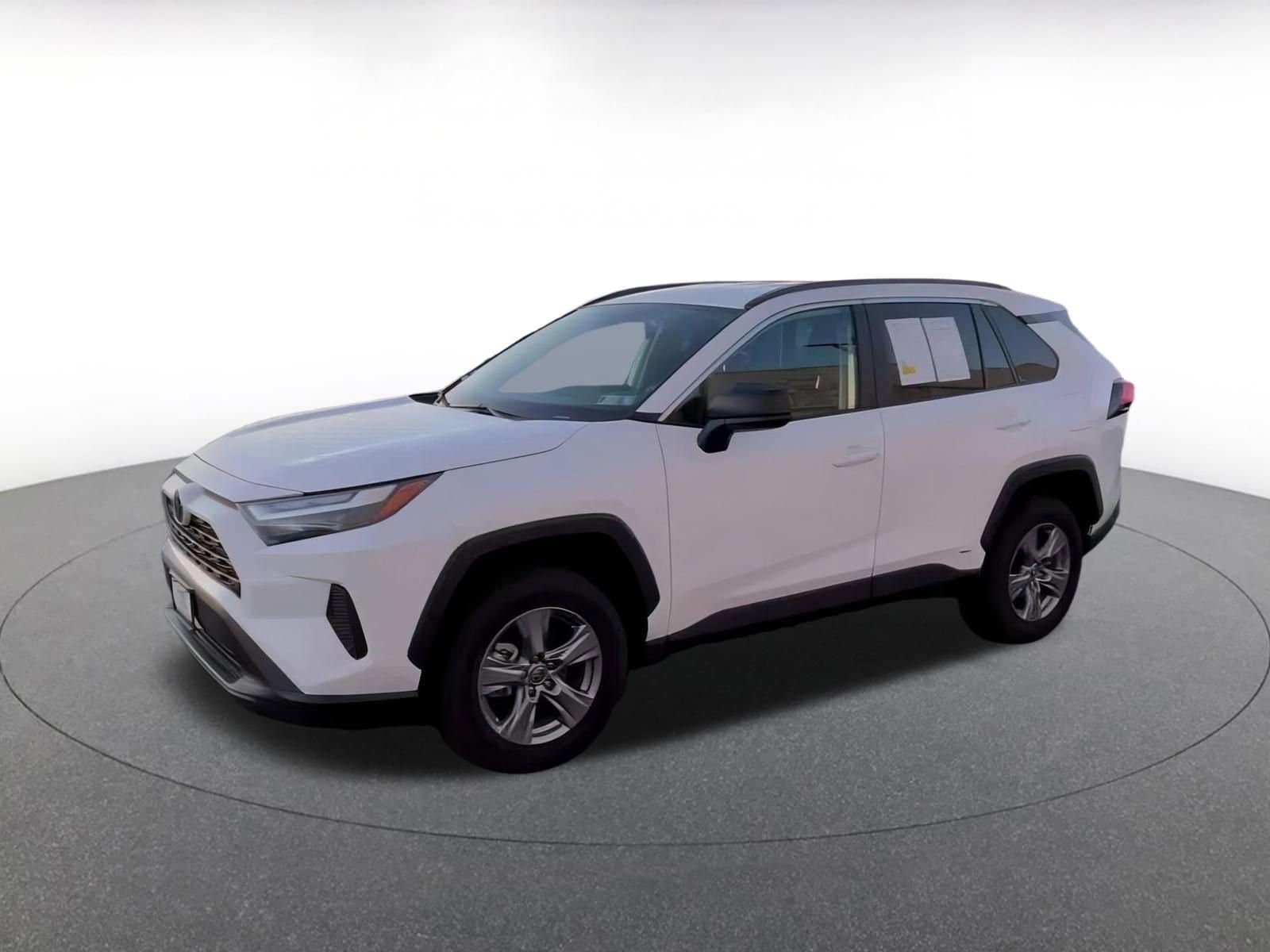Thumbnail: 2025 Toyota RAV4 - 6