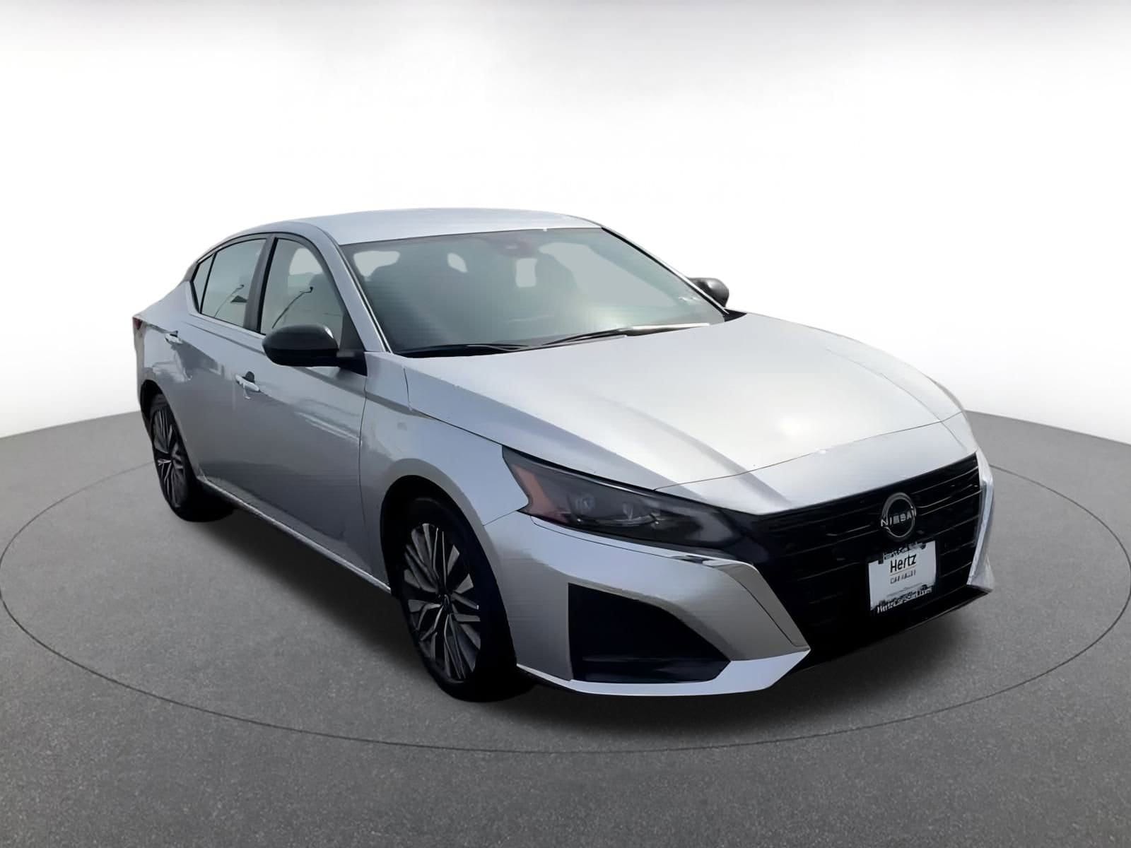 Thumbnail: 2024 Nissan Altima - 3
