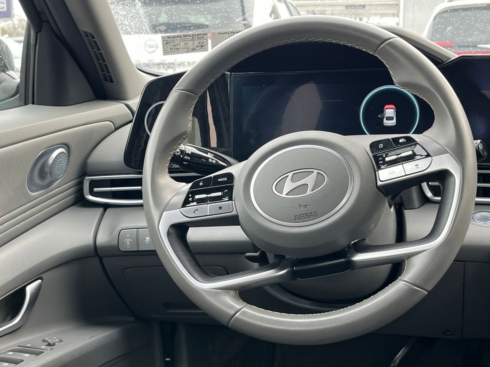 Thumbnail: 2025 Hyundai Elantra - 28