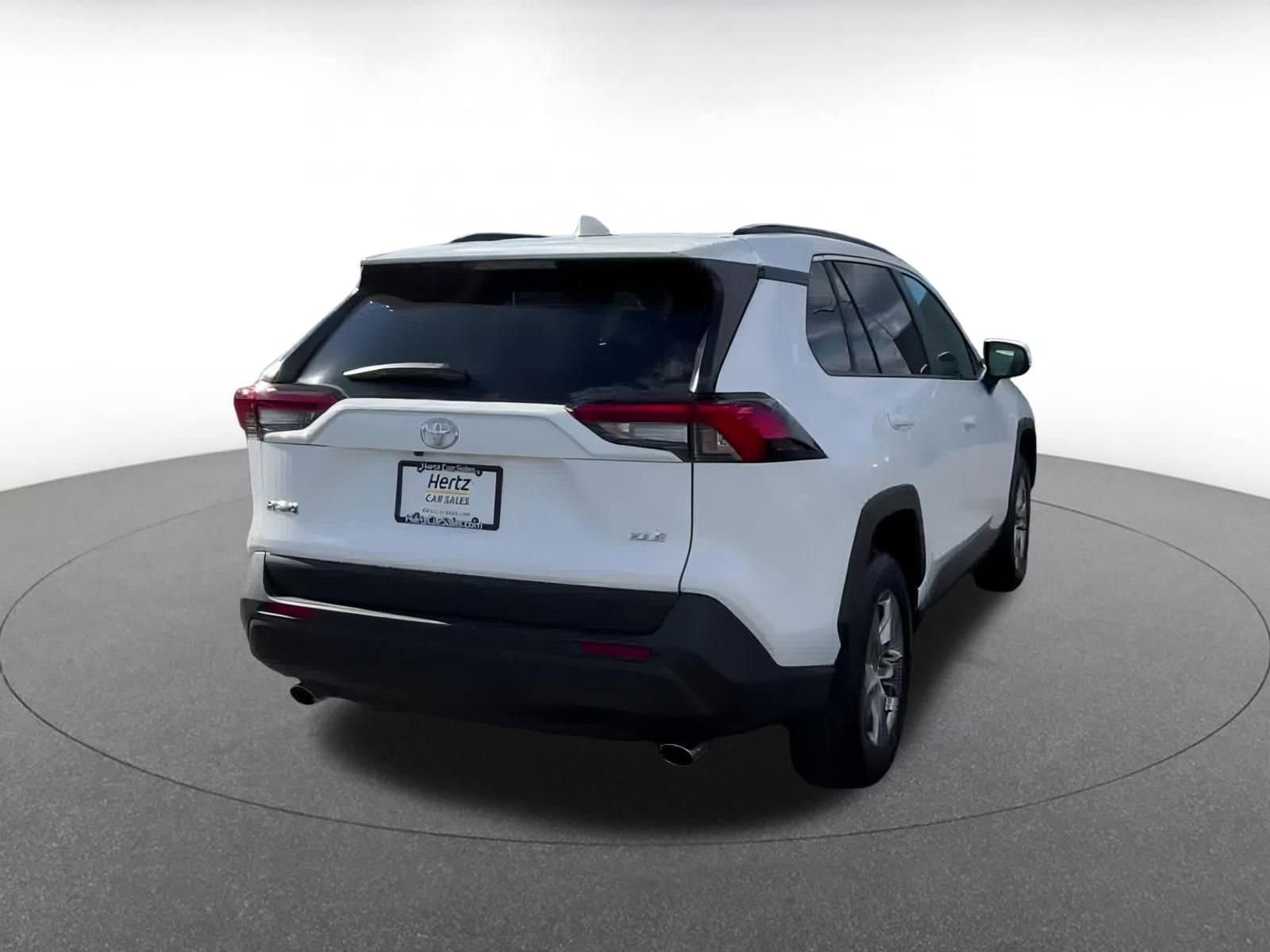 Thumbnail: 2025 Toyota RAV4 - 15