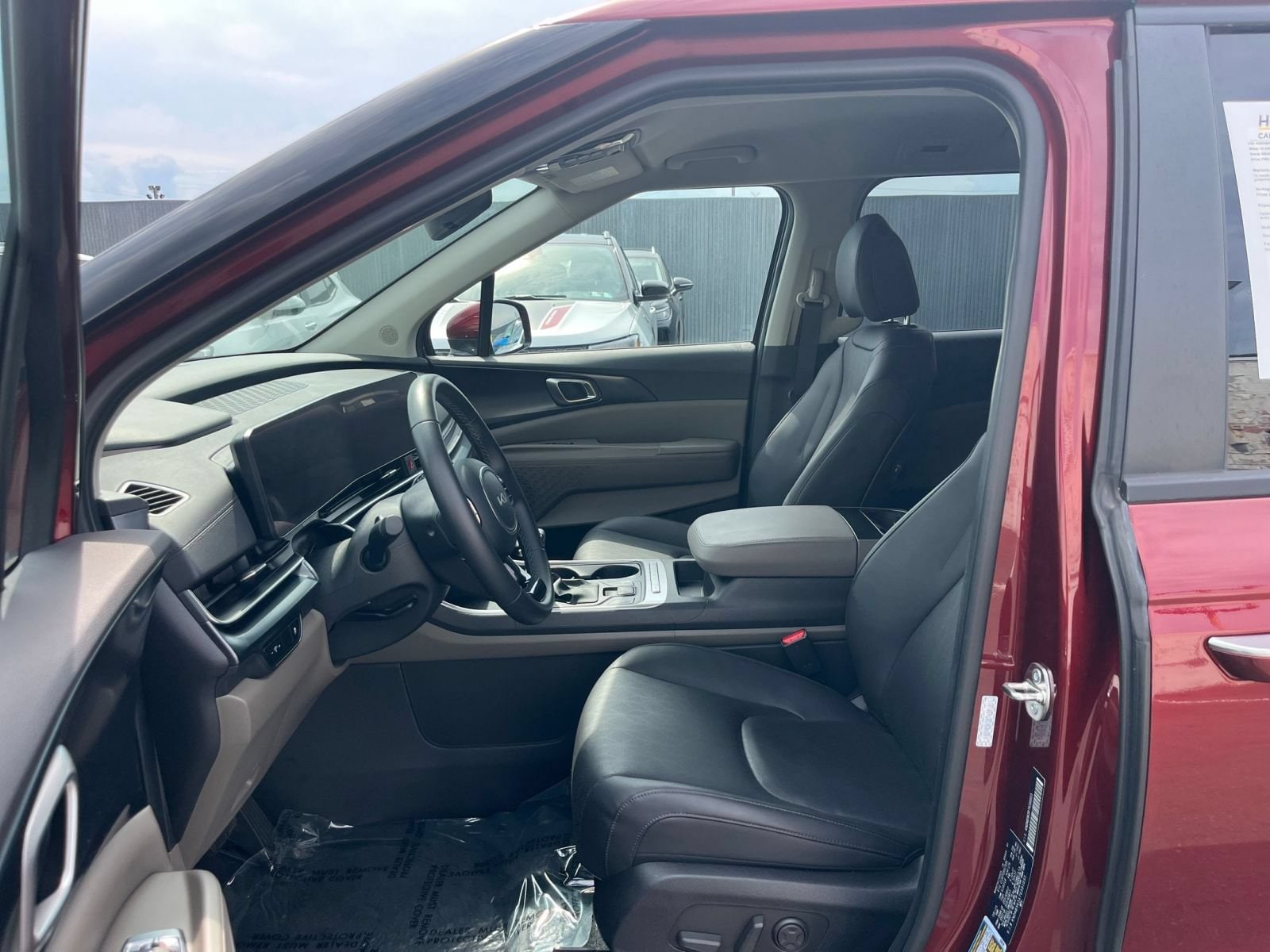 Thumbnail: 2026 Kia Carnival - 28