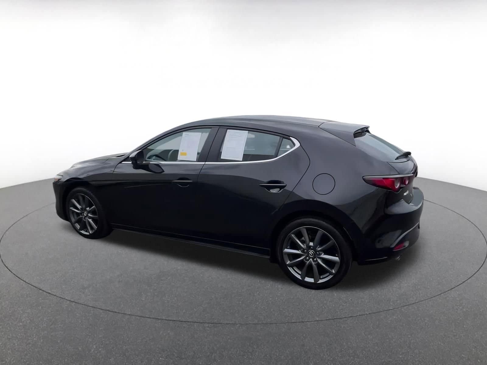 Thumbnail: 2024 Mazda Mazda3 - 10