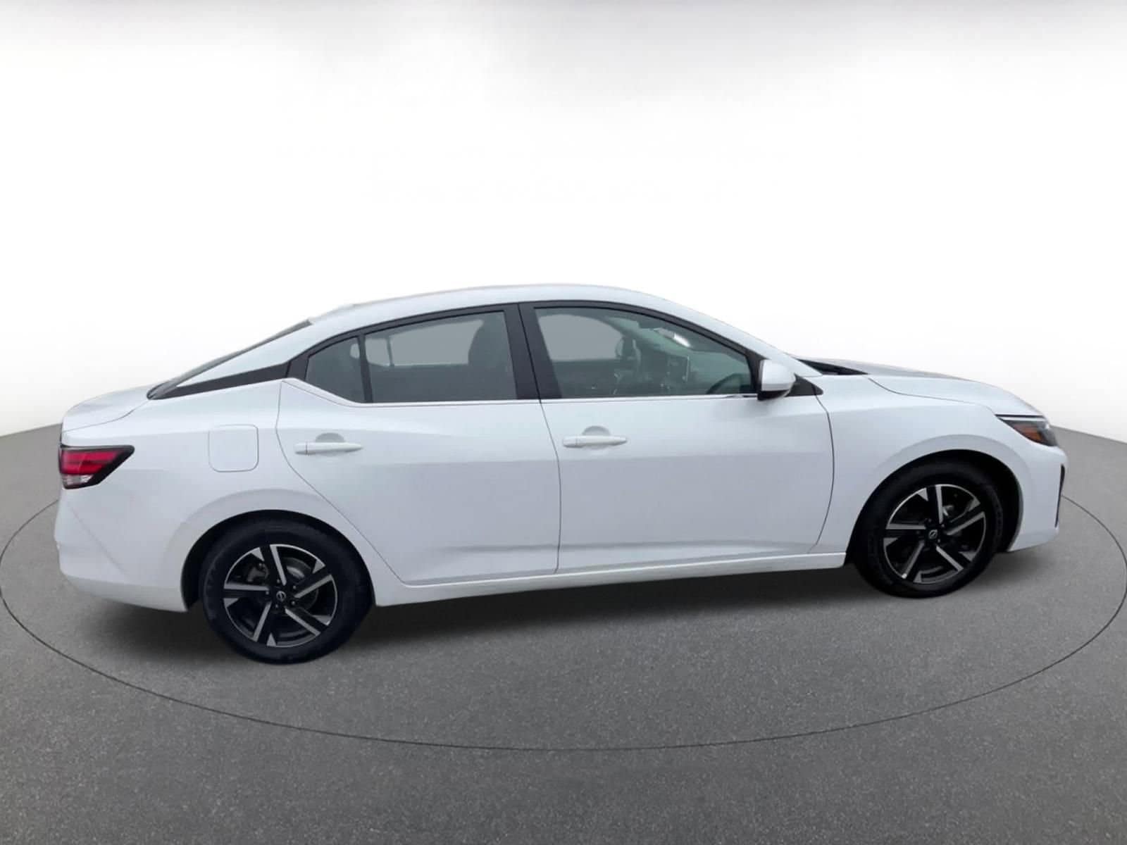 Thumbnail: 2024 Nissan Sentra - 17