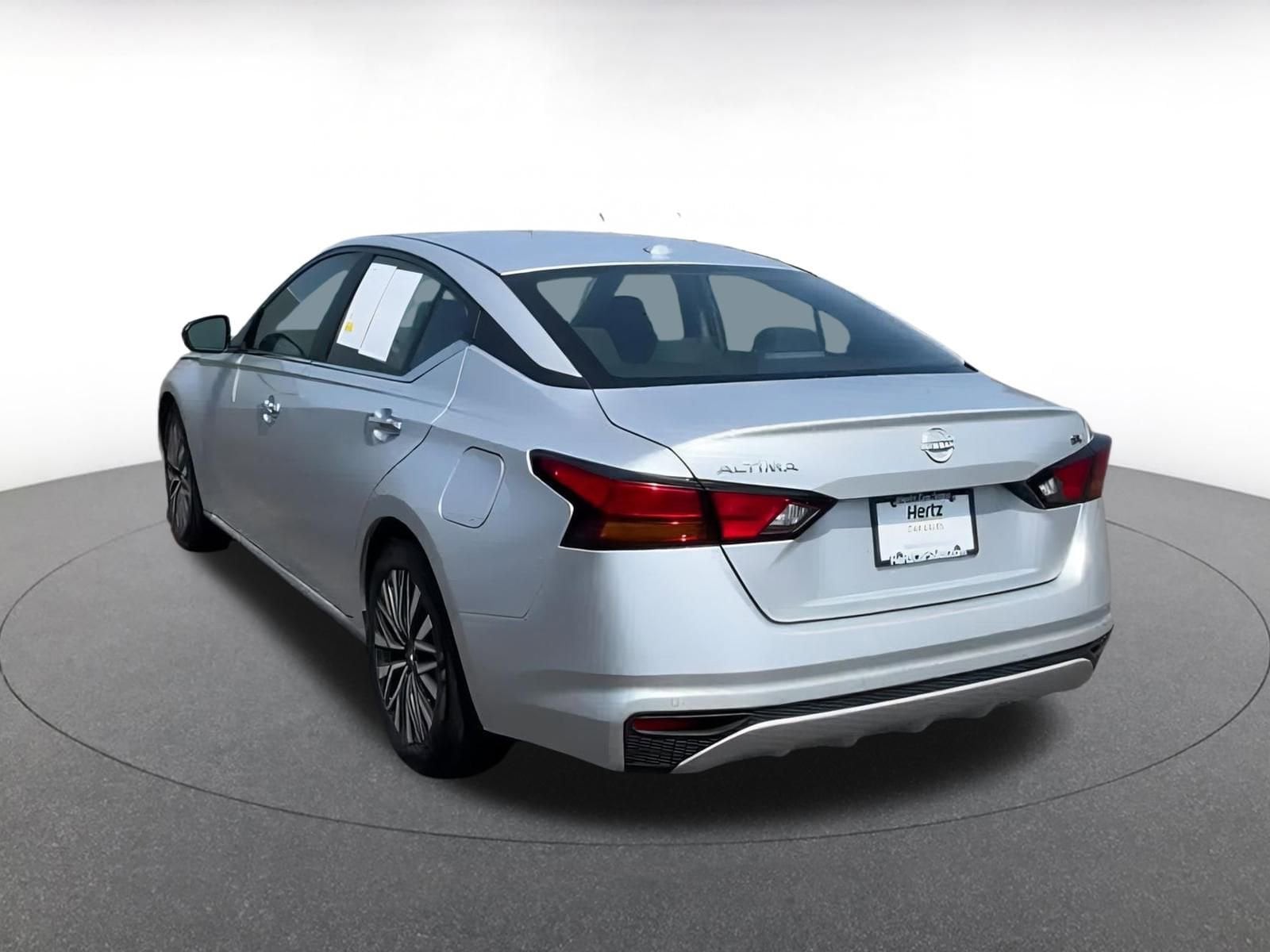2024 Nissan Altima SV 11