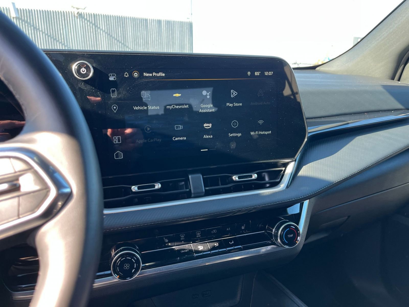 Thumbnail: 2025 Chevrolet Equinox - 21