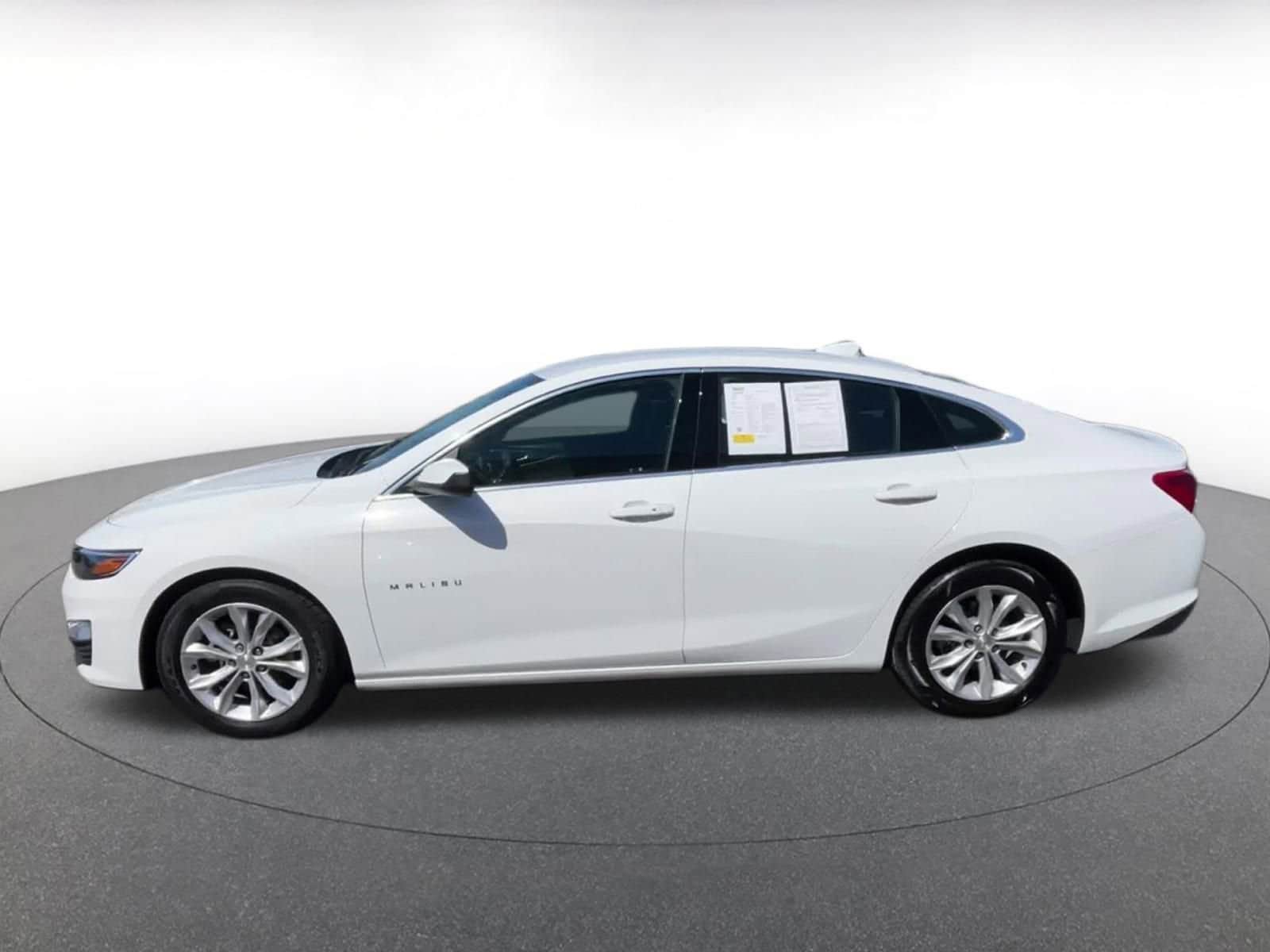 Thumbnail: 2024 Chevrolet Malibu - 8