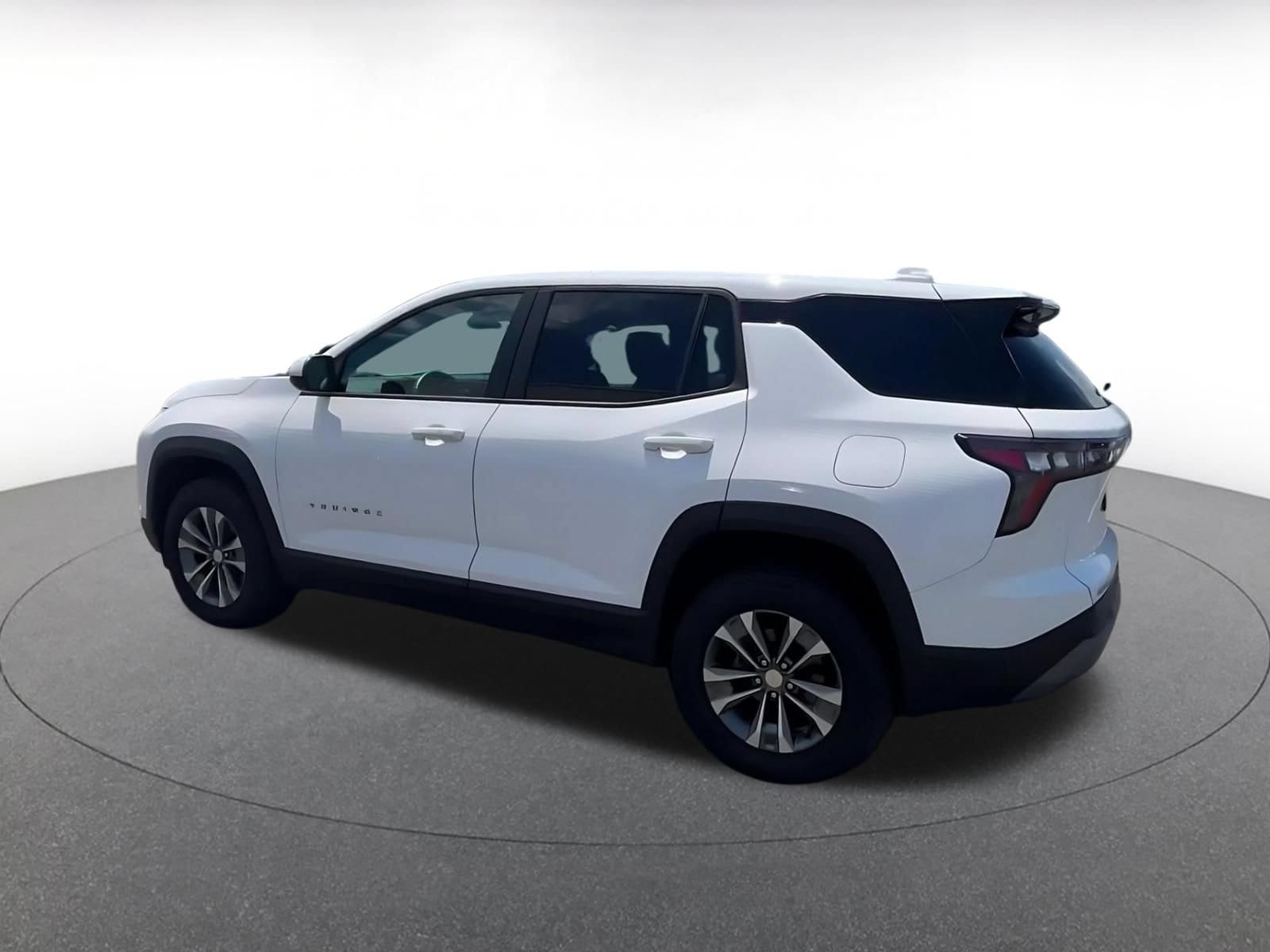 Thumbnail: 2025 Chevrolet Equinox - 8