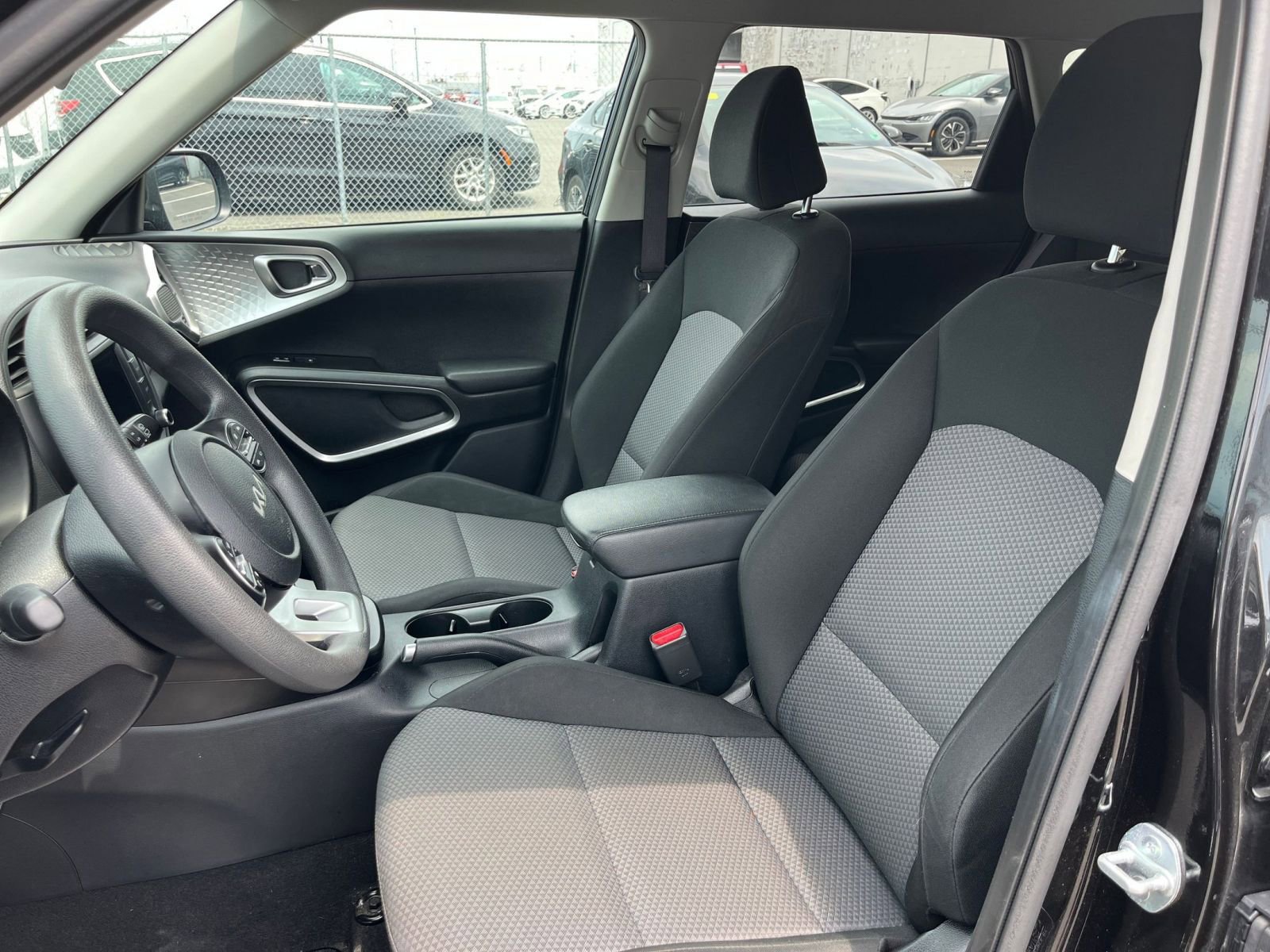 Thumbnail: 2023 Kia Soul - 34