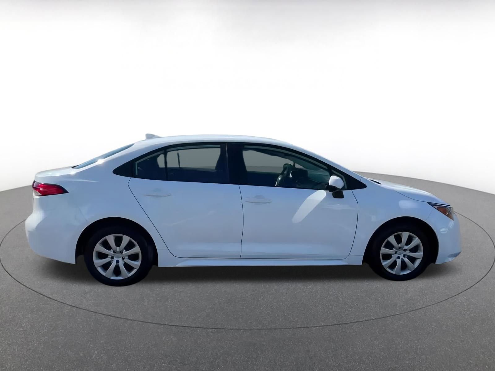 Thumbnail: 2024 Toyota Corolla - 16