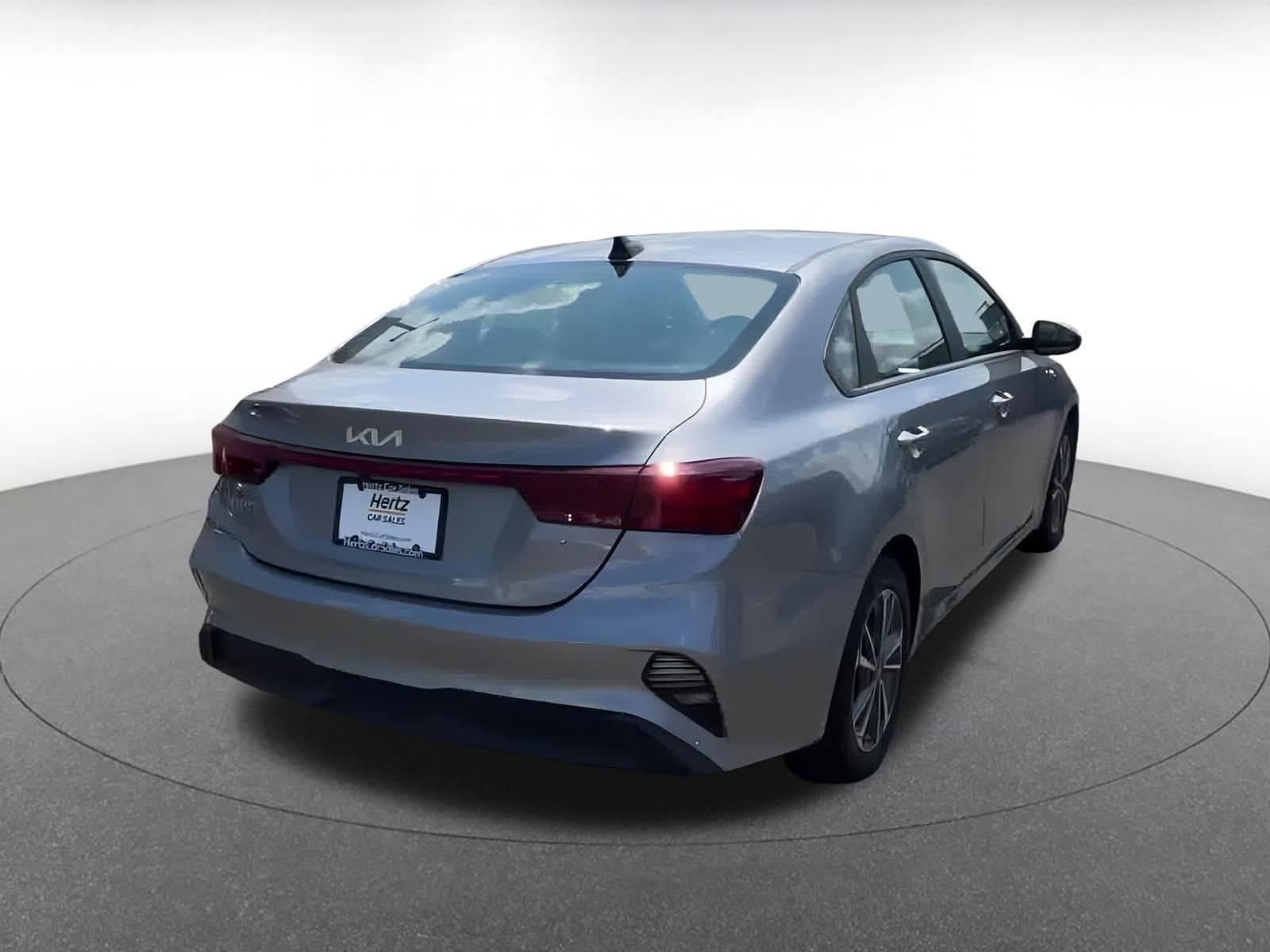 Thumbnail: 2024 Kia Forte - 15